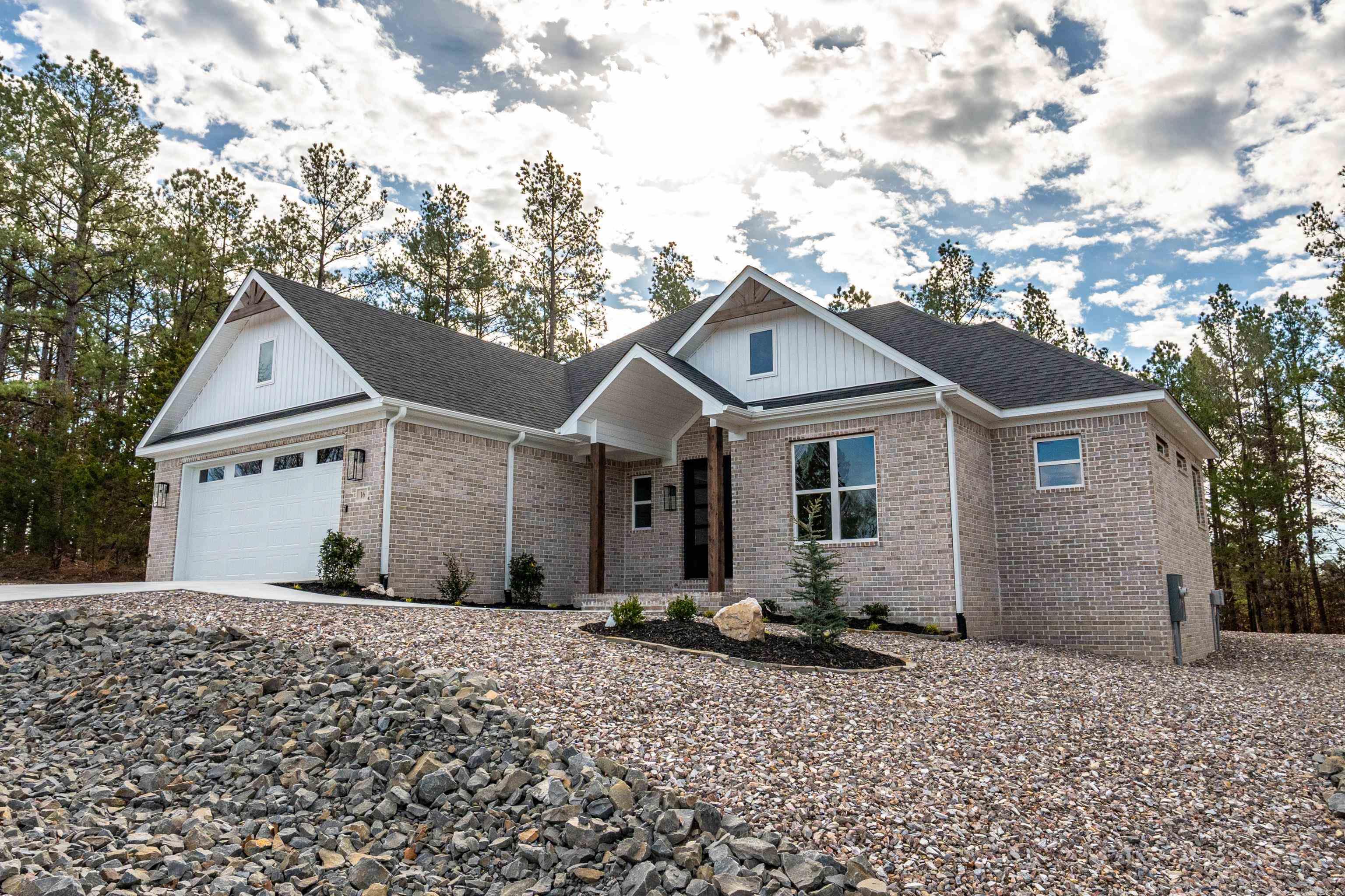 16 Soldado Lane Property Photo 42
