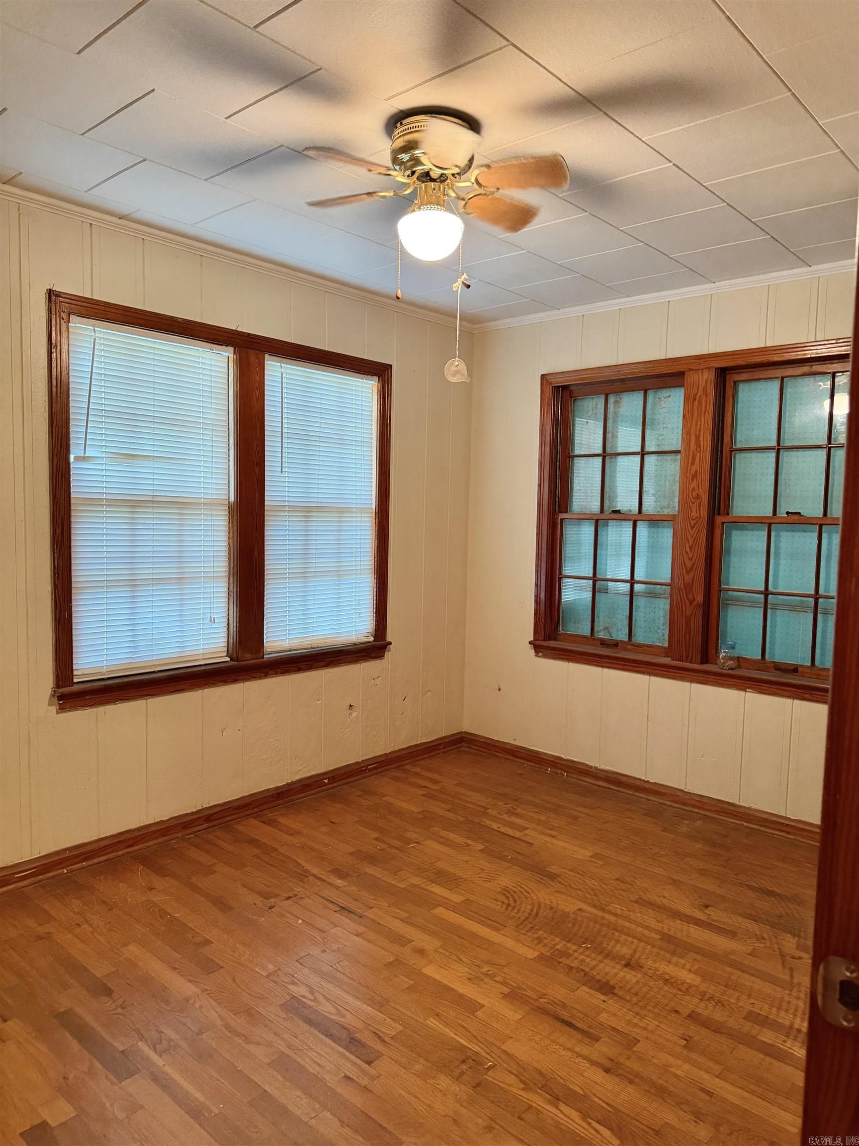 865 W Cherry Street Property Photo 5