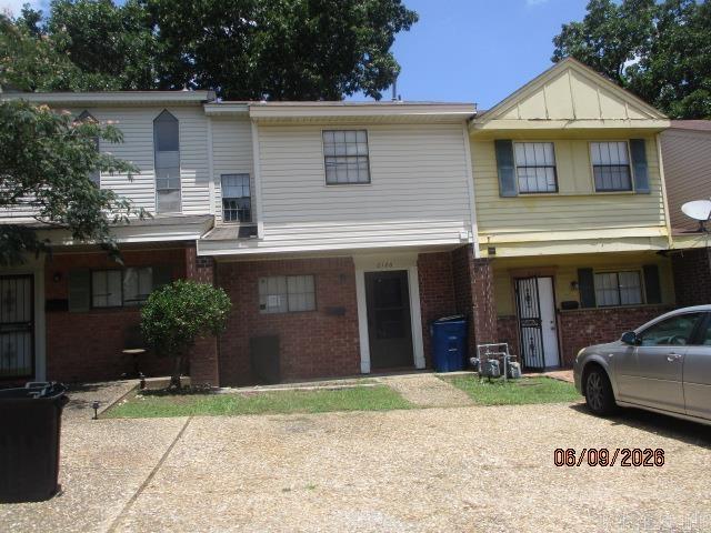 2126 Fendley Dr Property Photo 1
