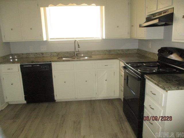 2126 Fendley Dr Property Photo 3