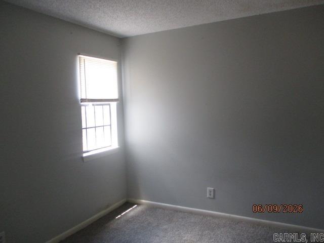 2126 Fendley Dr Property Photo 7