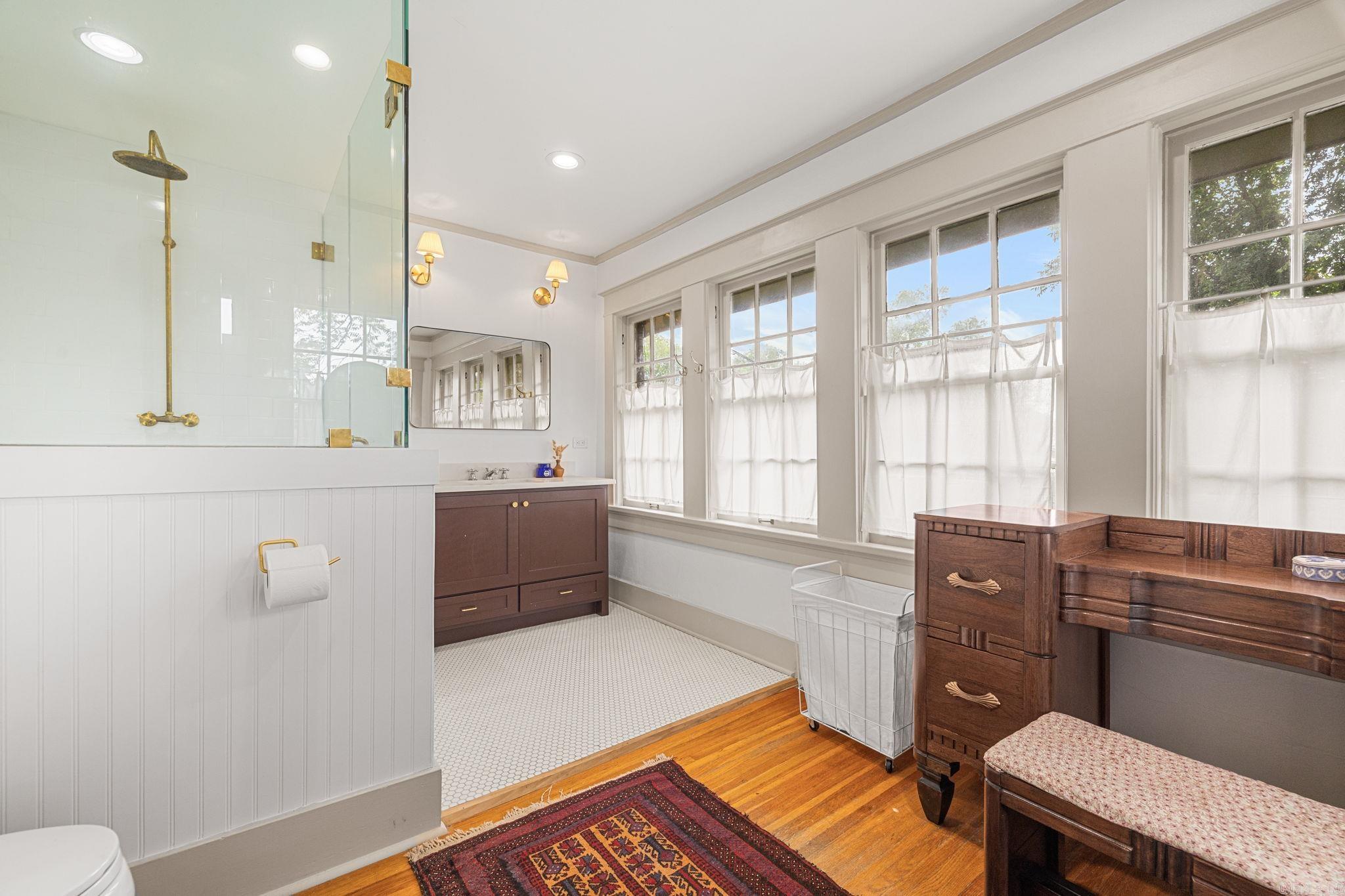 1901 Broadway Street Property Photo 27