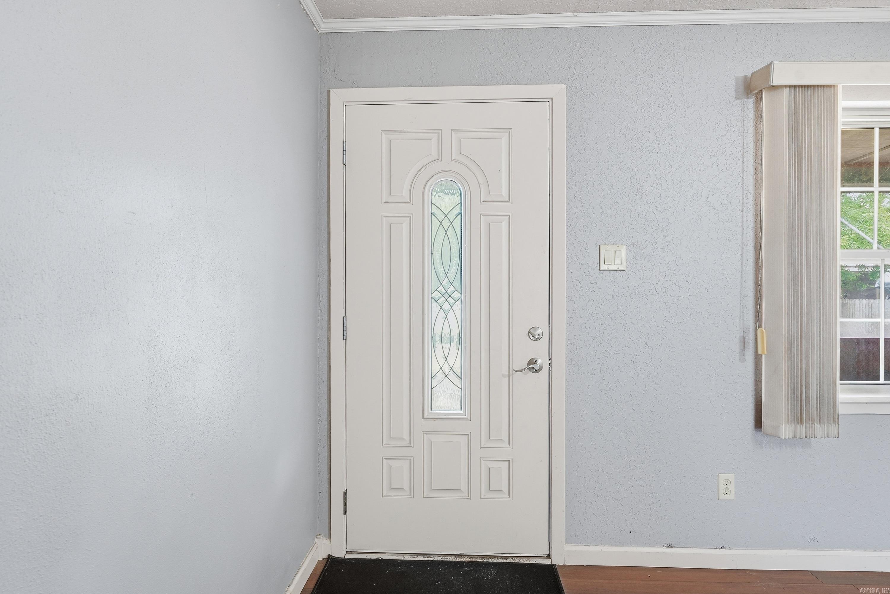 211 Broadview Dr Property Photo 7