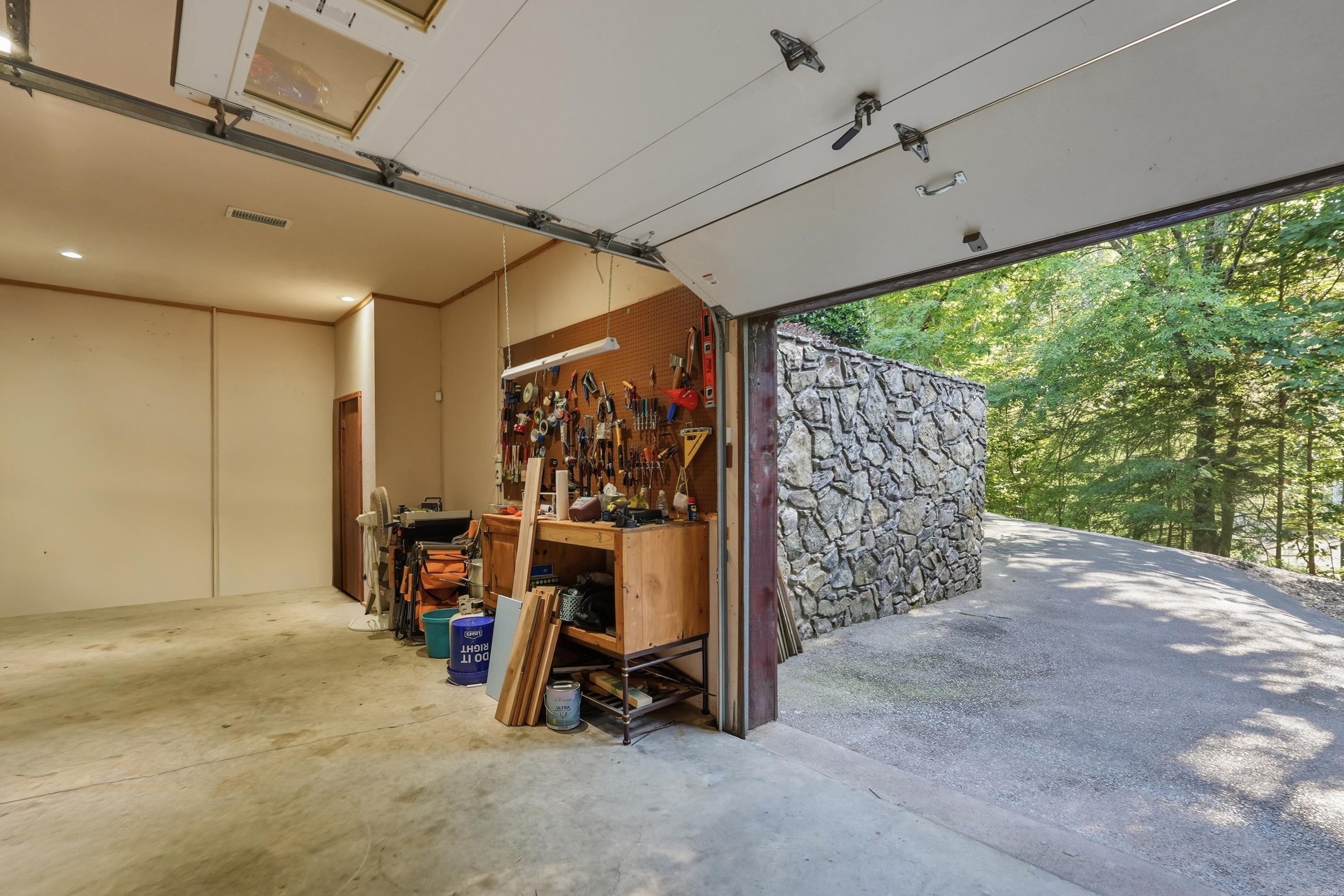 34 Bluff St. Property Photo 47