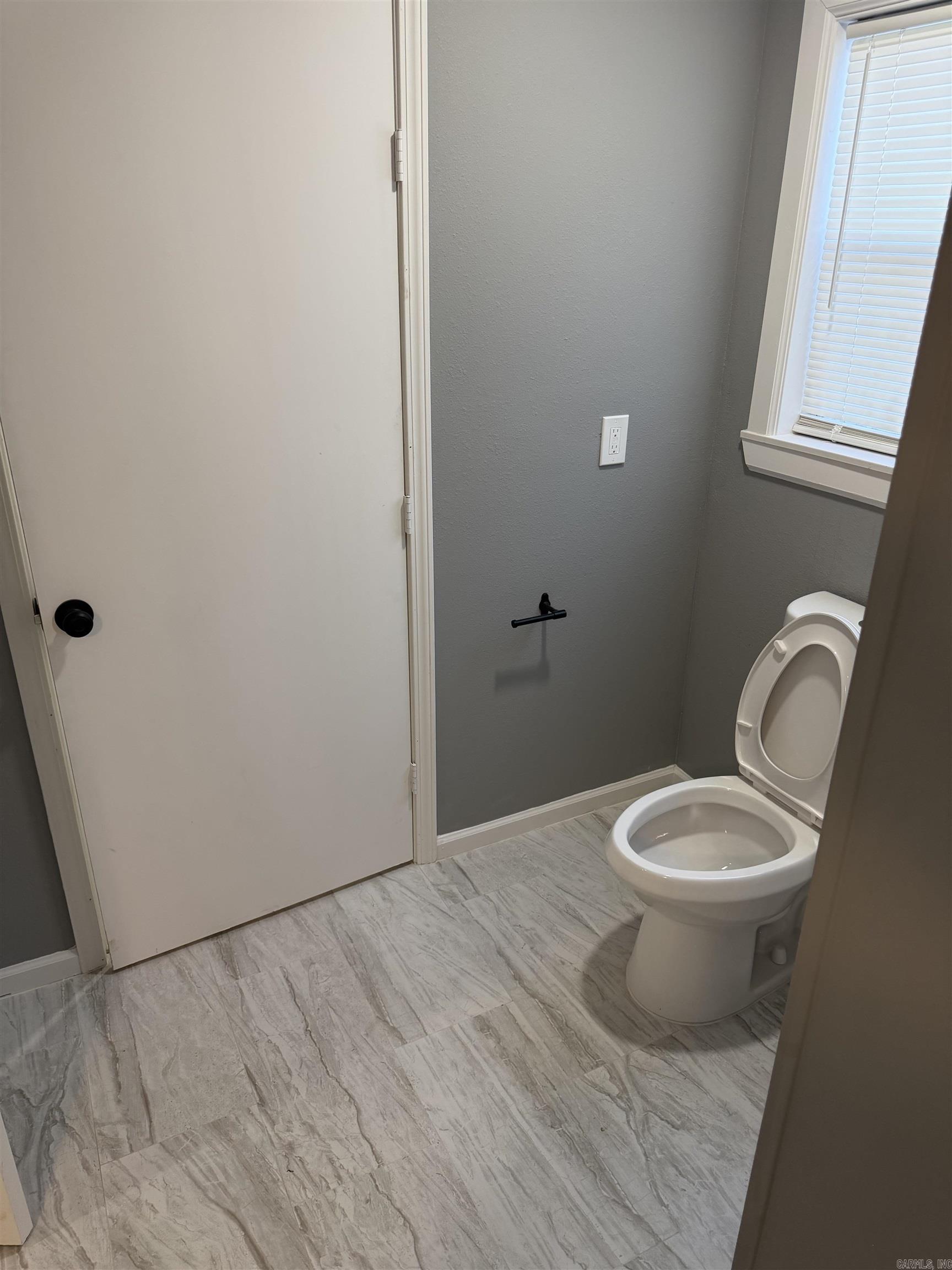 1410 Vine St Property Photo 15