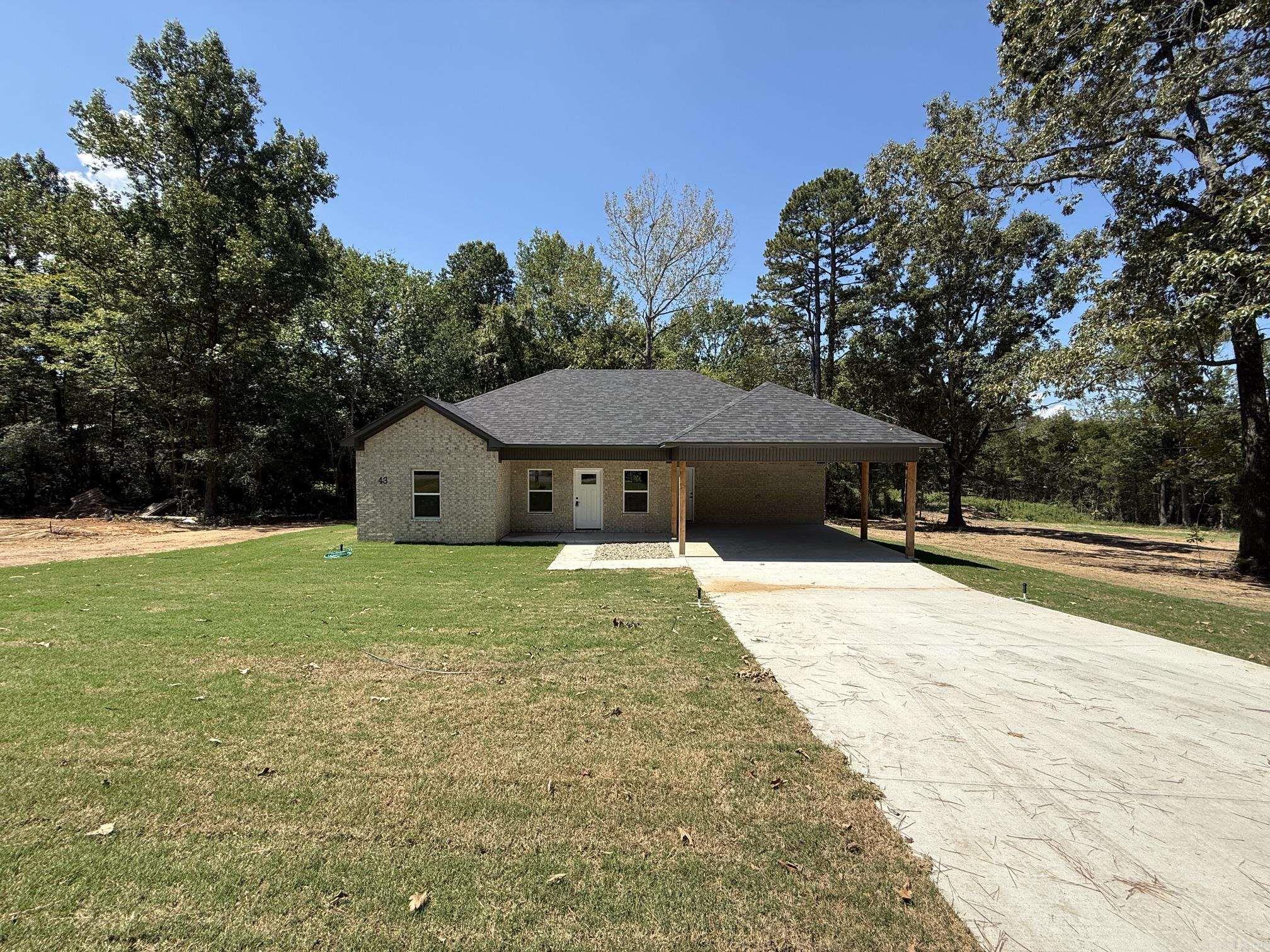 43 W Hills Road Property Photo 2