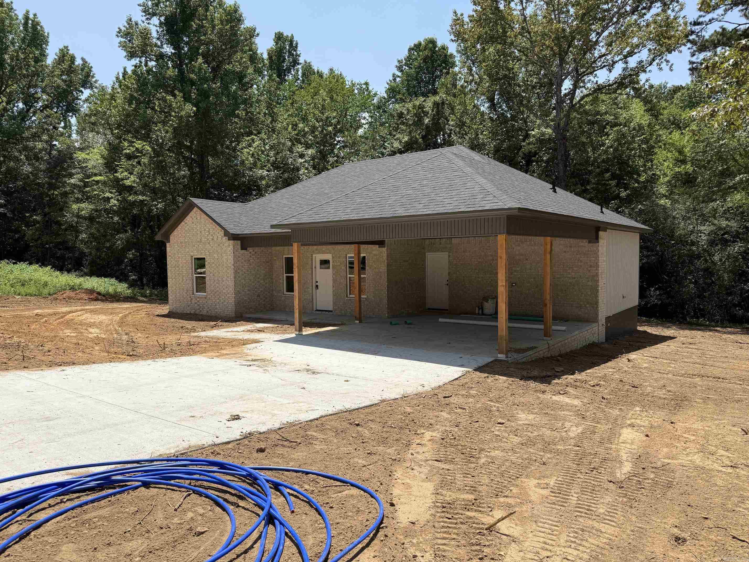 43 W Hills Road Property Photo 5