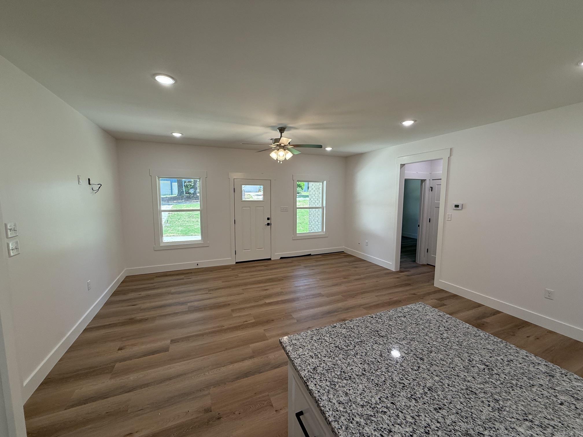 43 W Hills Road Property Photo 11