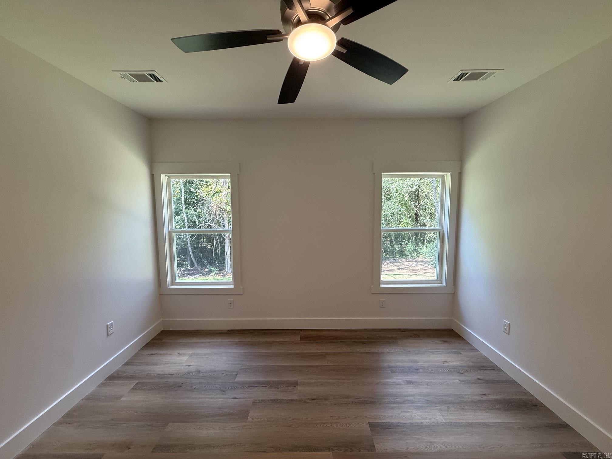 43 W Hills Road Property Photo 15