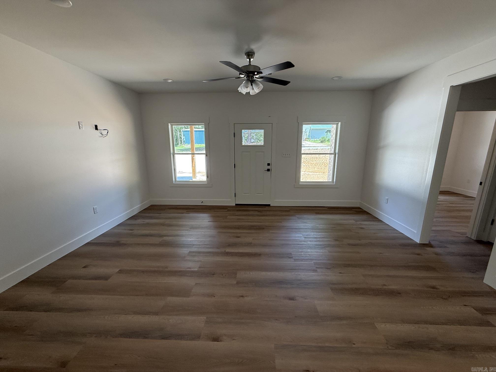 43 W Hills Road Property Photo 17