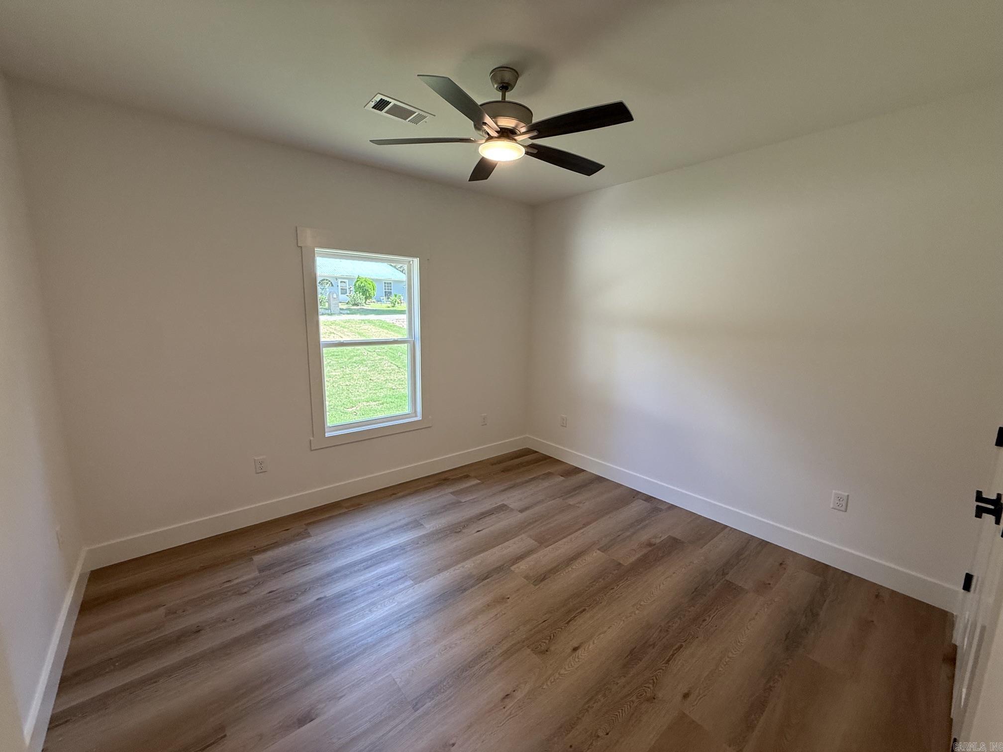 43 W Hills Road Property Photo 24