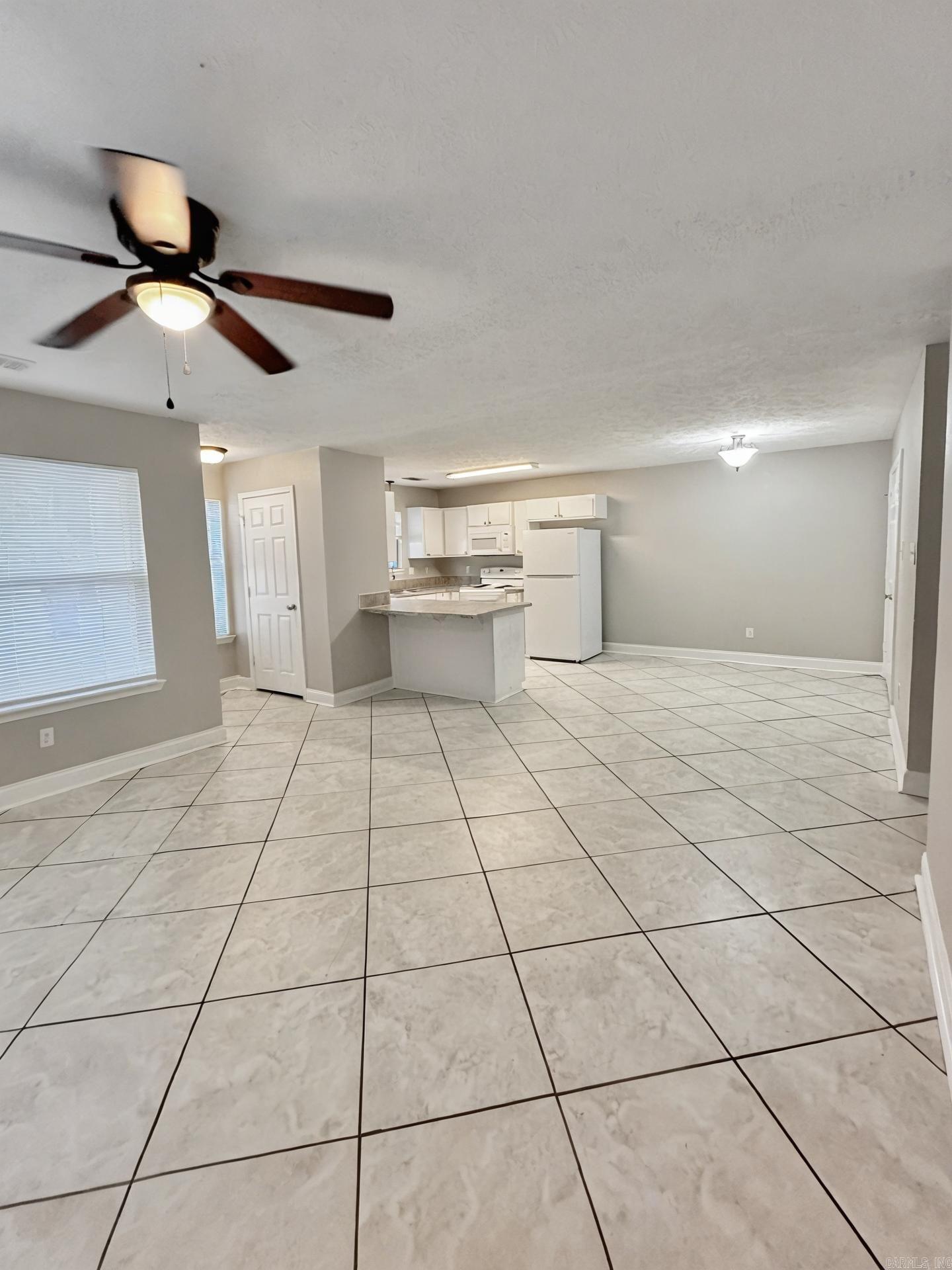 325 Clint Road Property Photo 8
