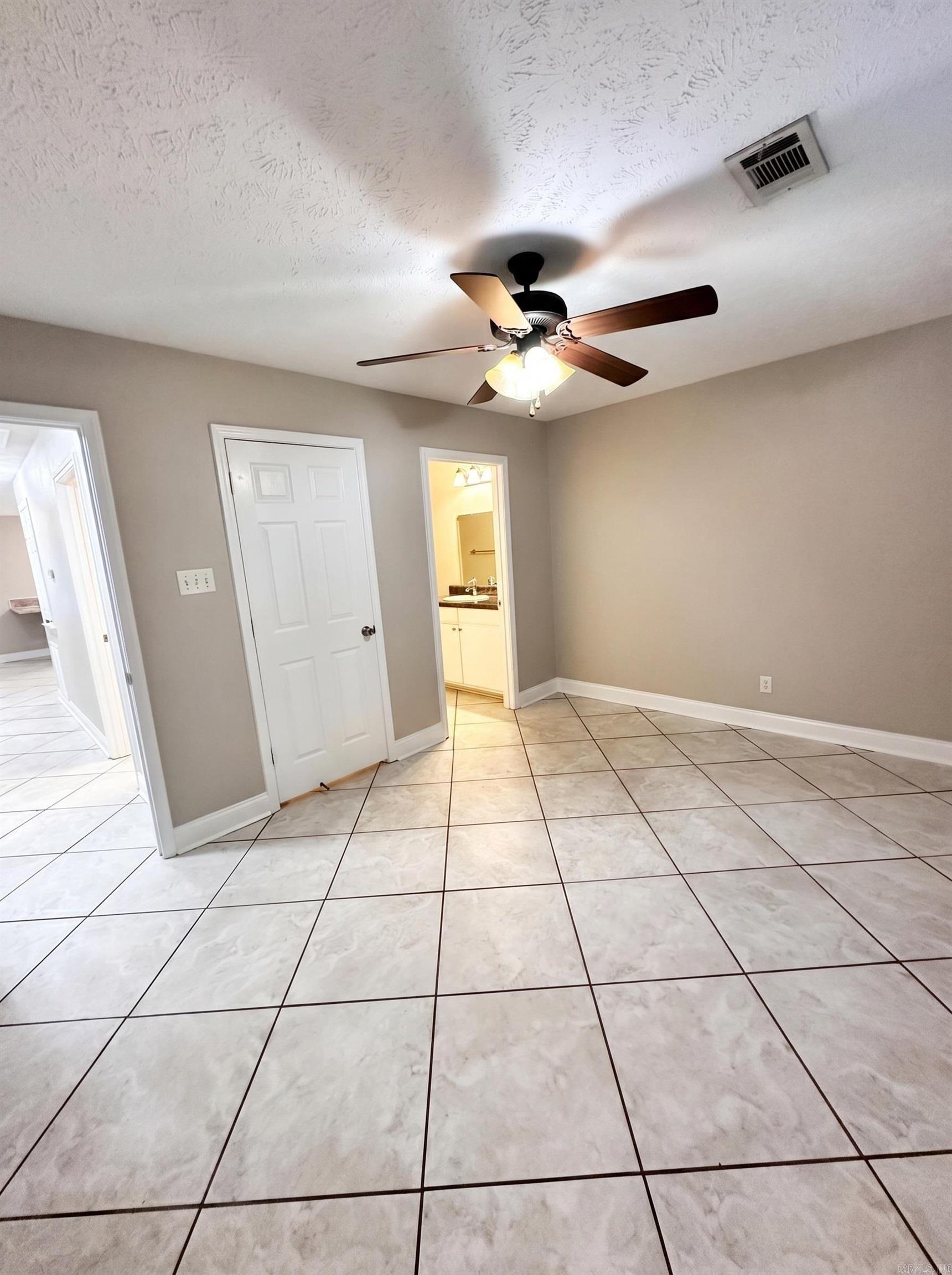 325 Clint Road Property Photo 21