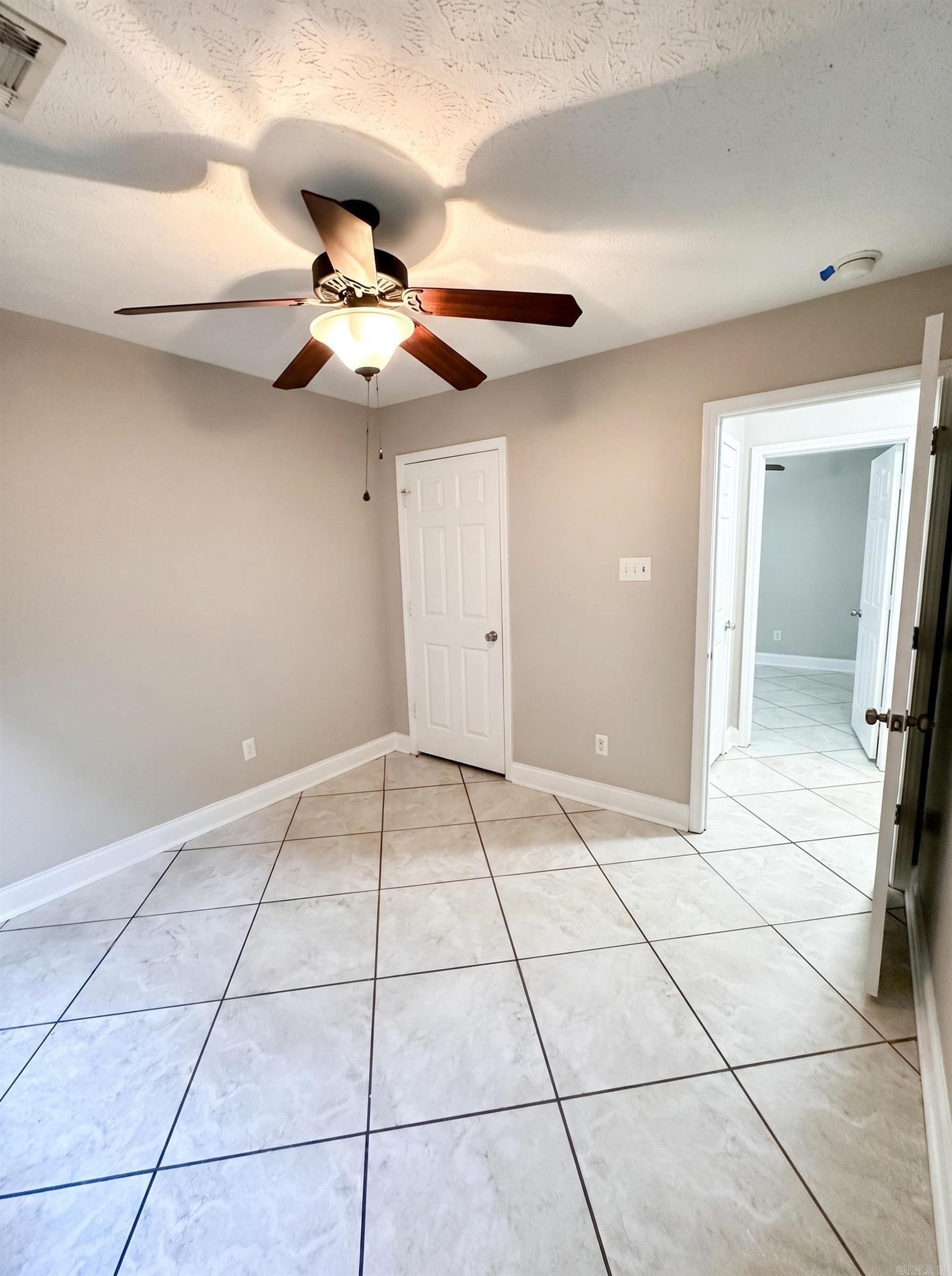 325 Clint Road Property Photo 22