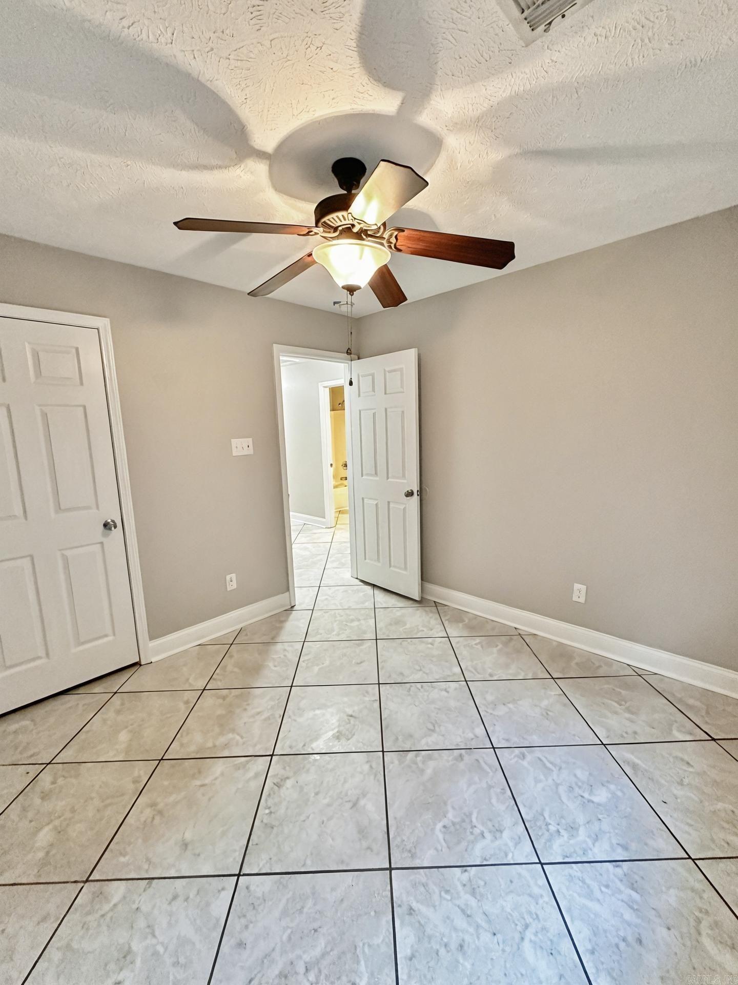 325 Clint Road Property Photo 26