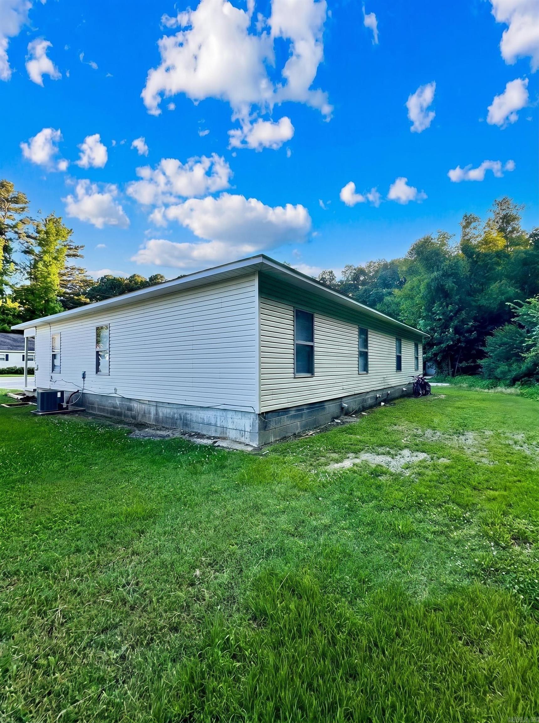 325 Clint Road Property Photo 30