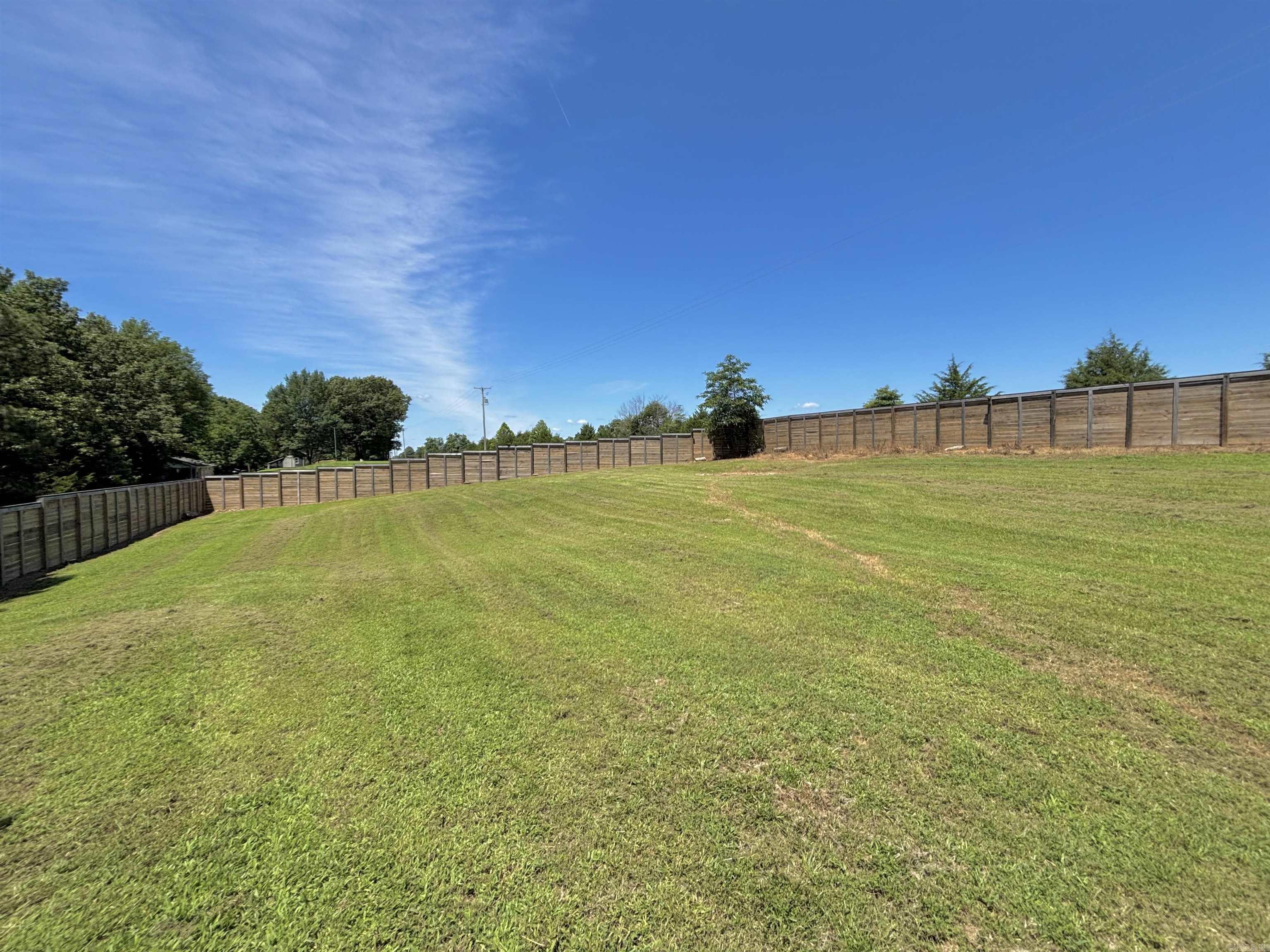 552 Hwy 225 E Property Photo 32