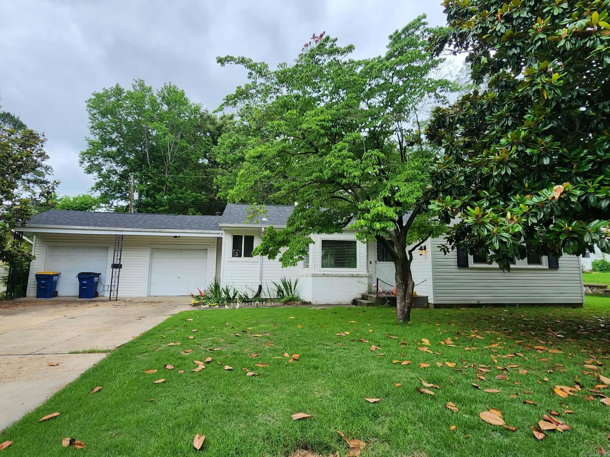 1156 South Street Property Photo 4
