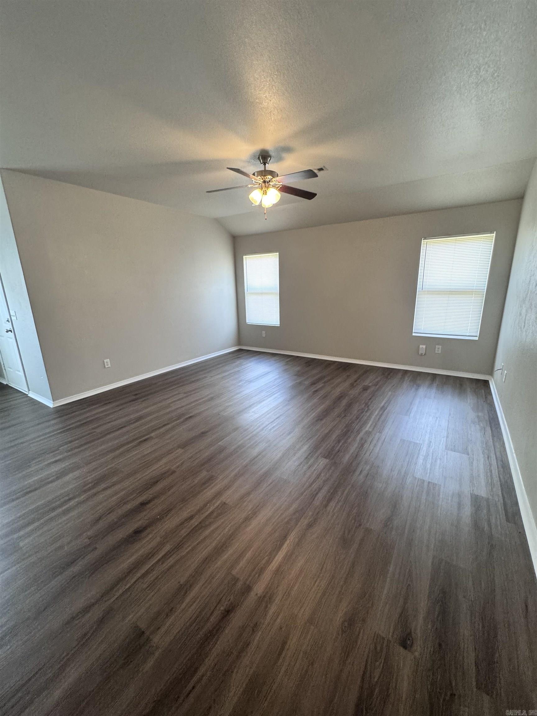 5041 Red Fox Trail Property Photo 2
