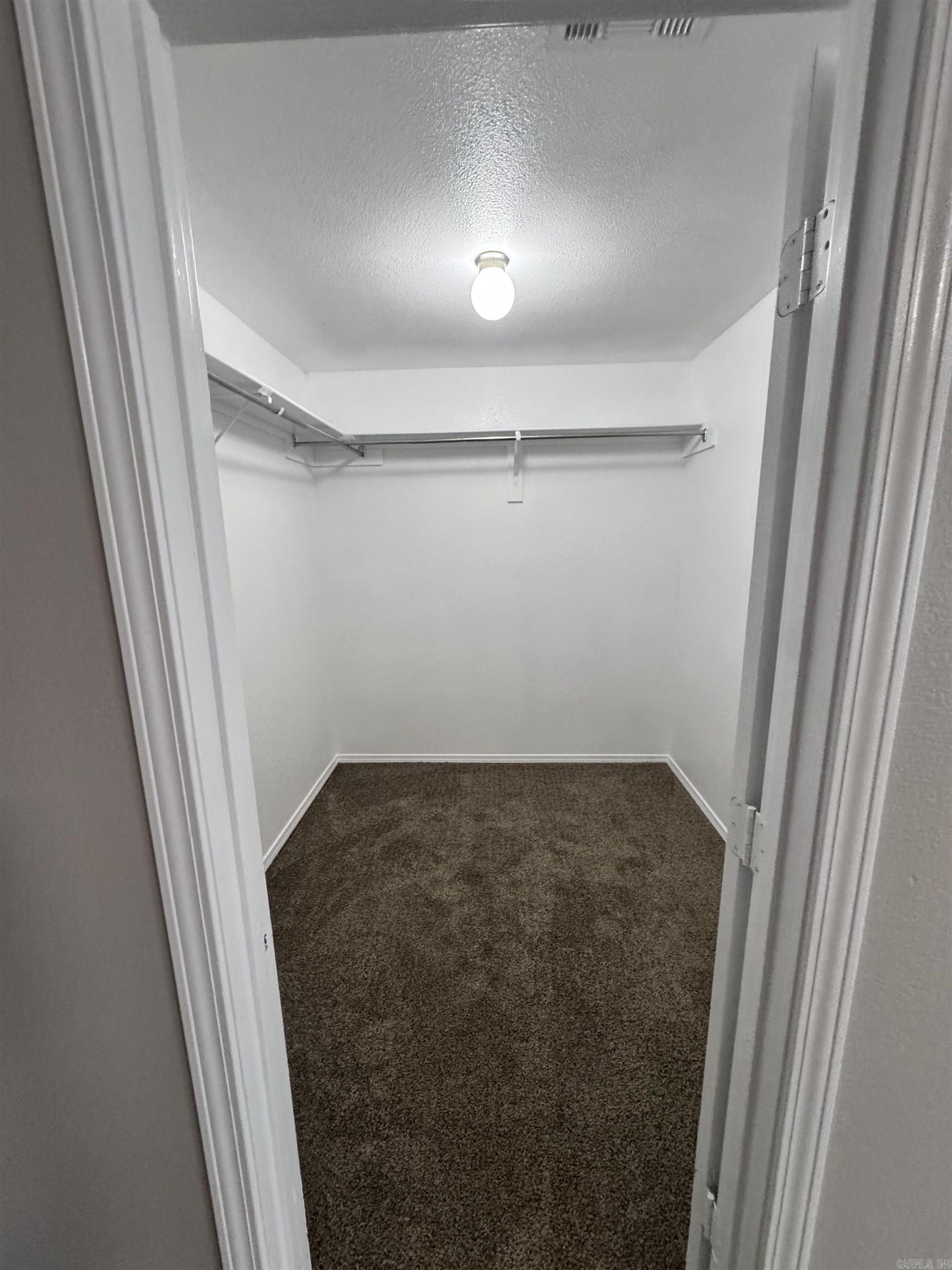 5041 Red Fox Trail Property Photo 14