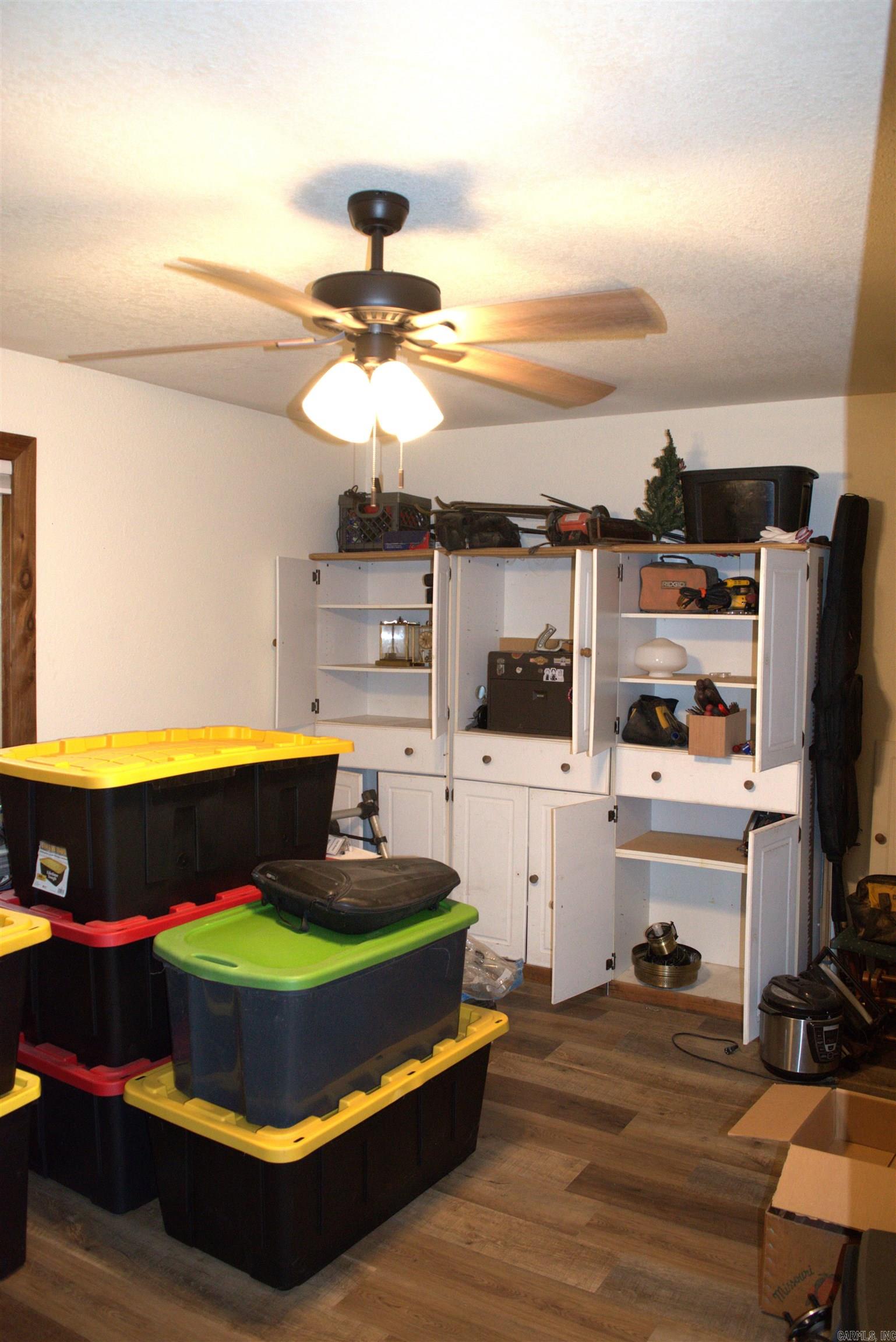 1825 Dyer Street Property Photo 11