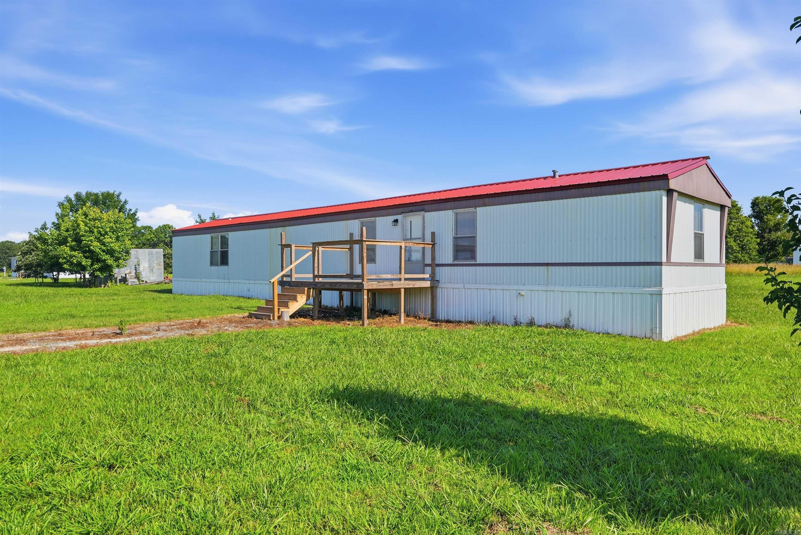 103 Weston Road Property Photo 2