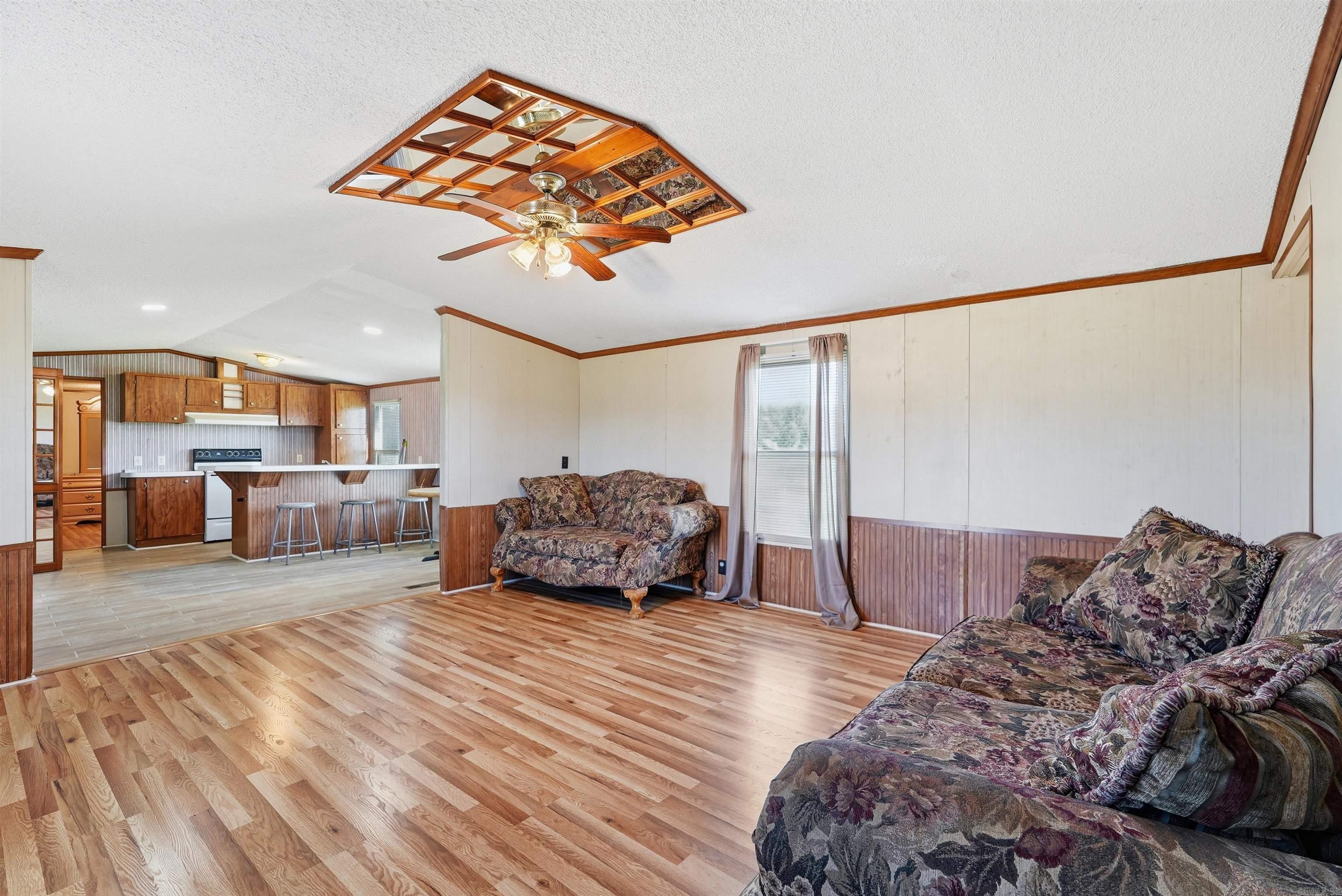 103 Weston Road Property Photo 4
