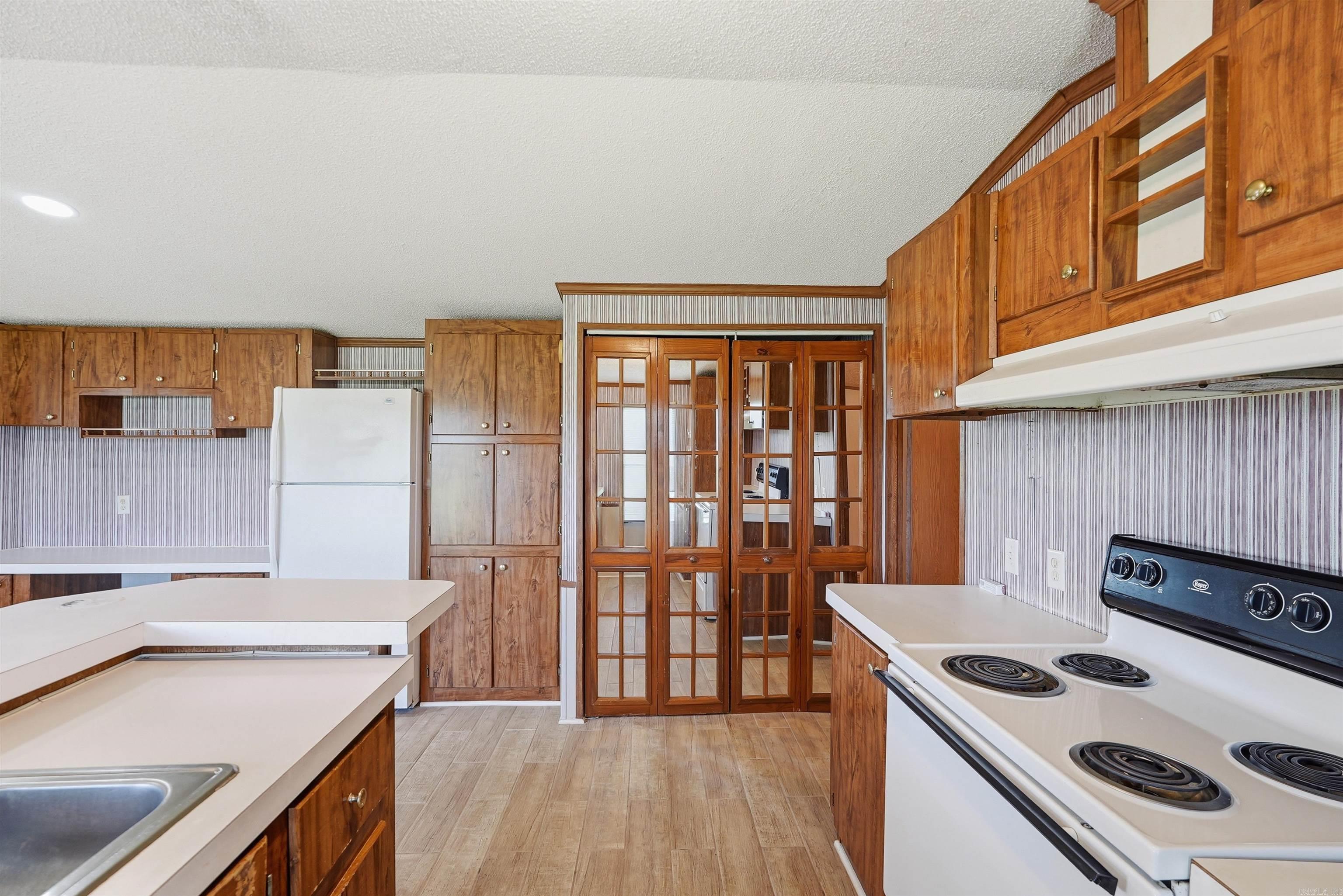 103 Weston Road Property Photo 14