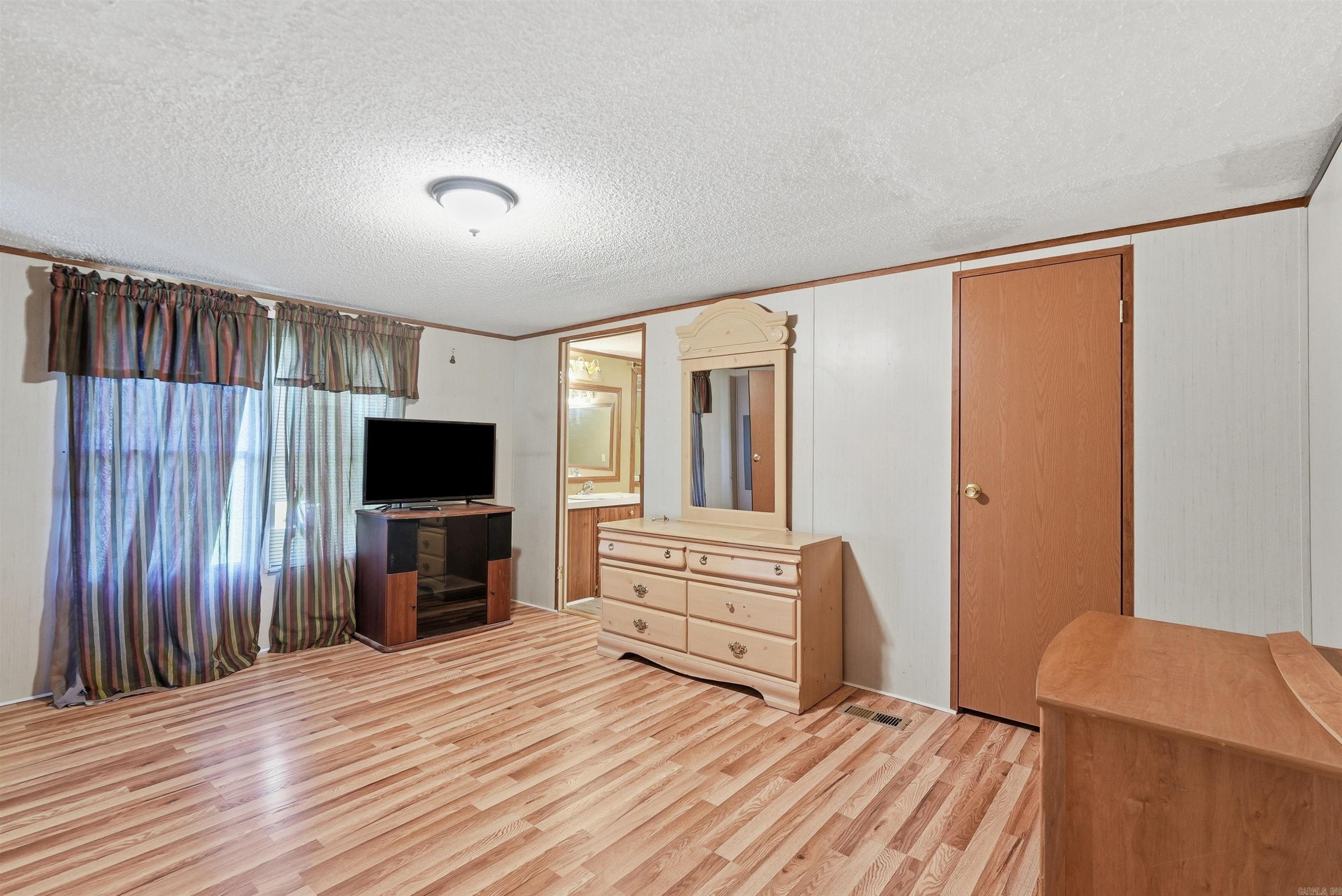 103 Weston Road Property Photo 18
