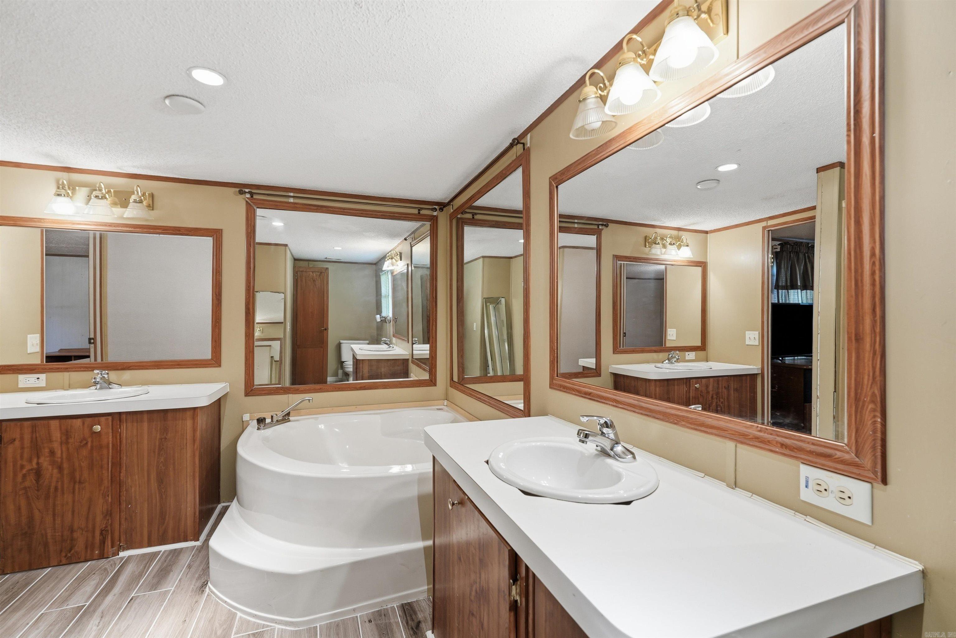 103 Weston Road Property Photo 23