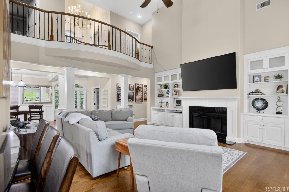 19045 Sulpher Springs Road Property Photo 4