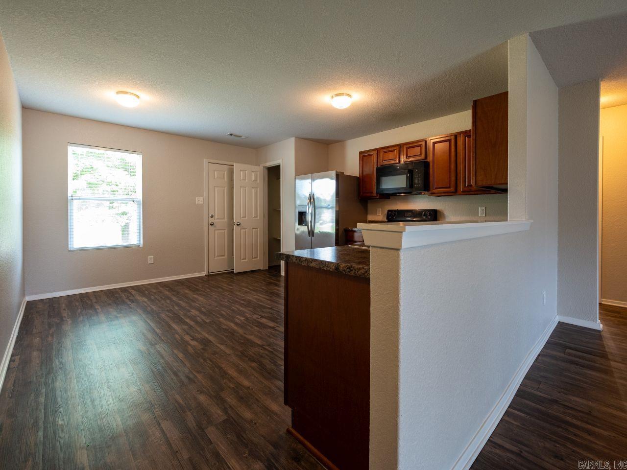 101 Palm Street Property Photo 10