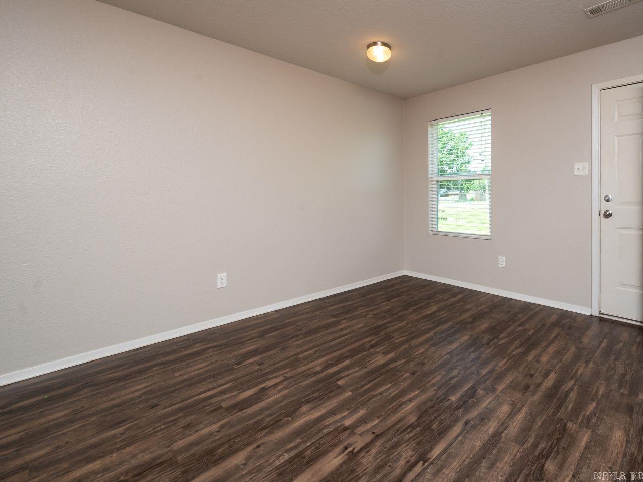 101 Palm Street Property Photo 11