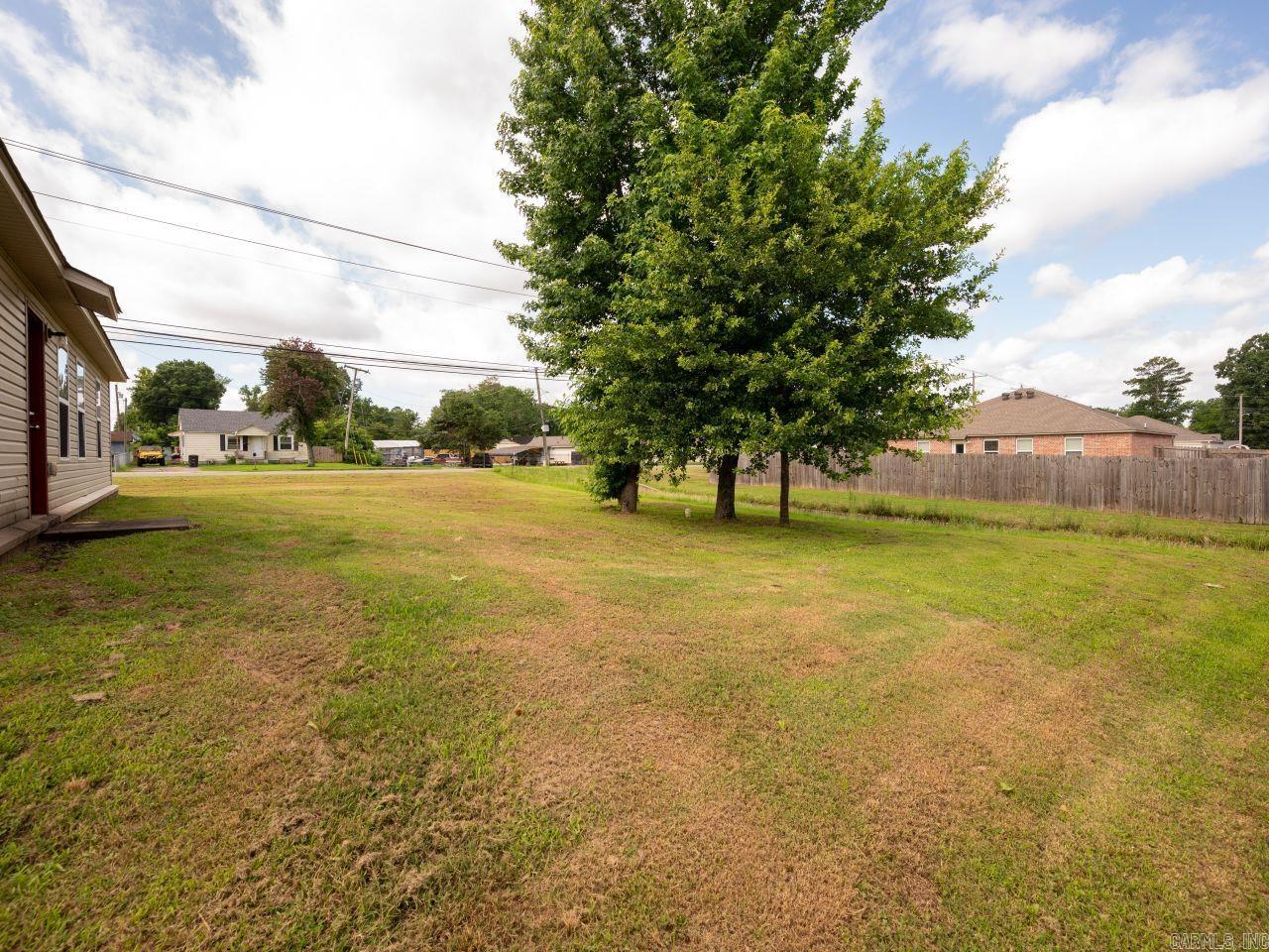 101 Palm Street Property Photo 38