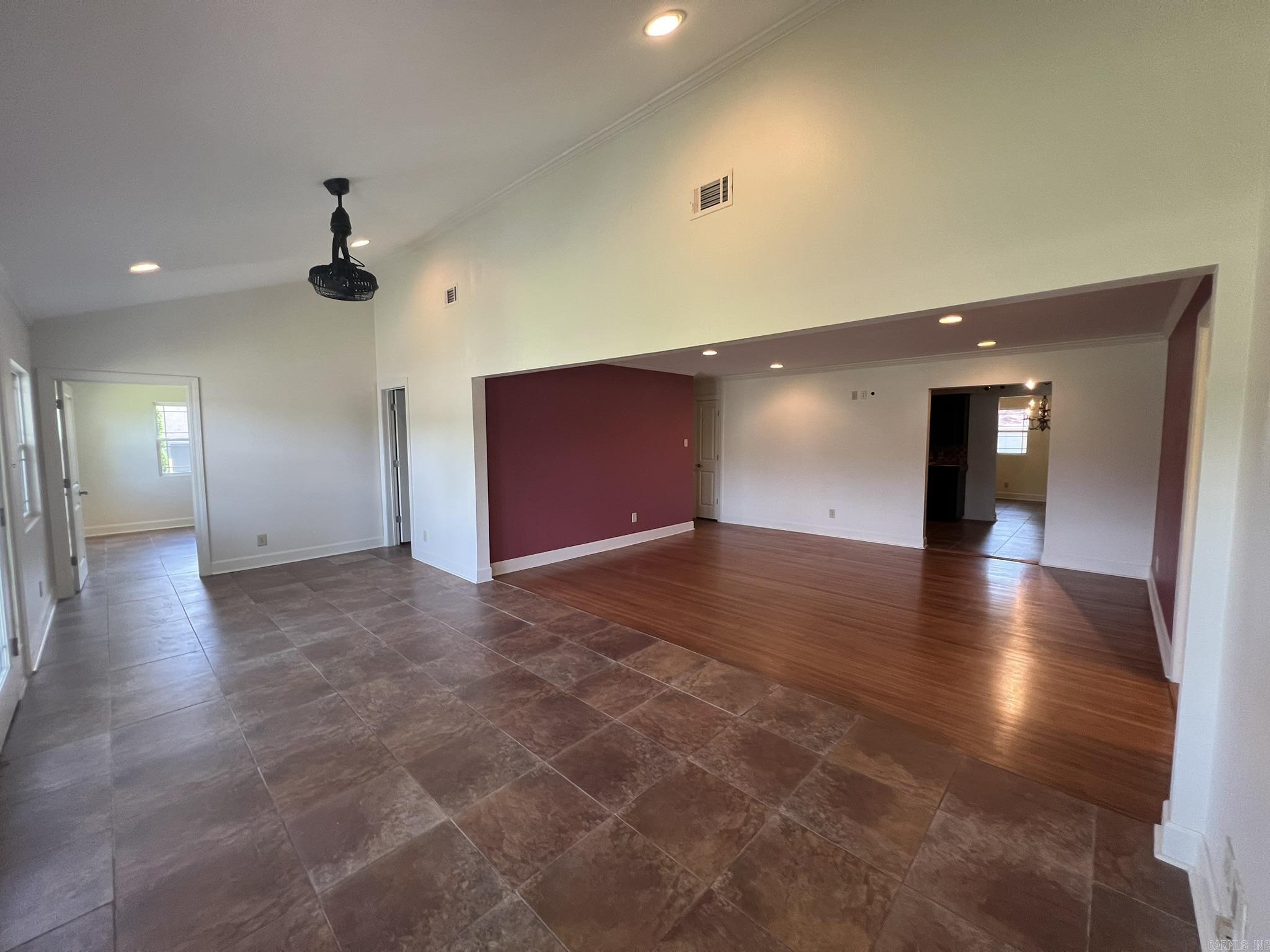 596 Hwy 365 Property Photo 5