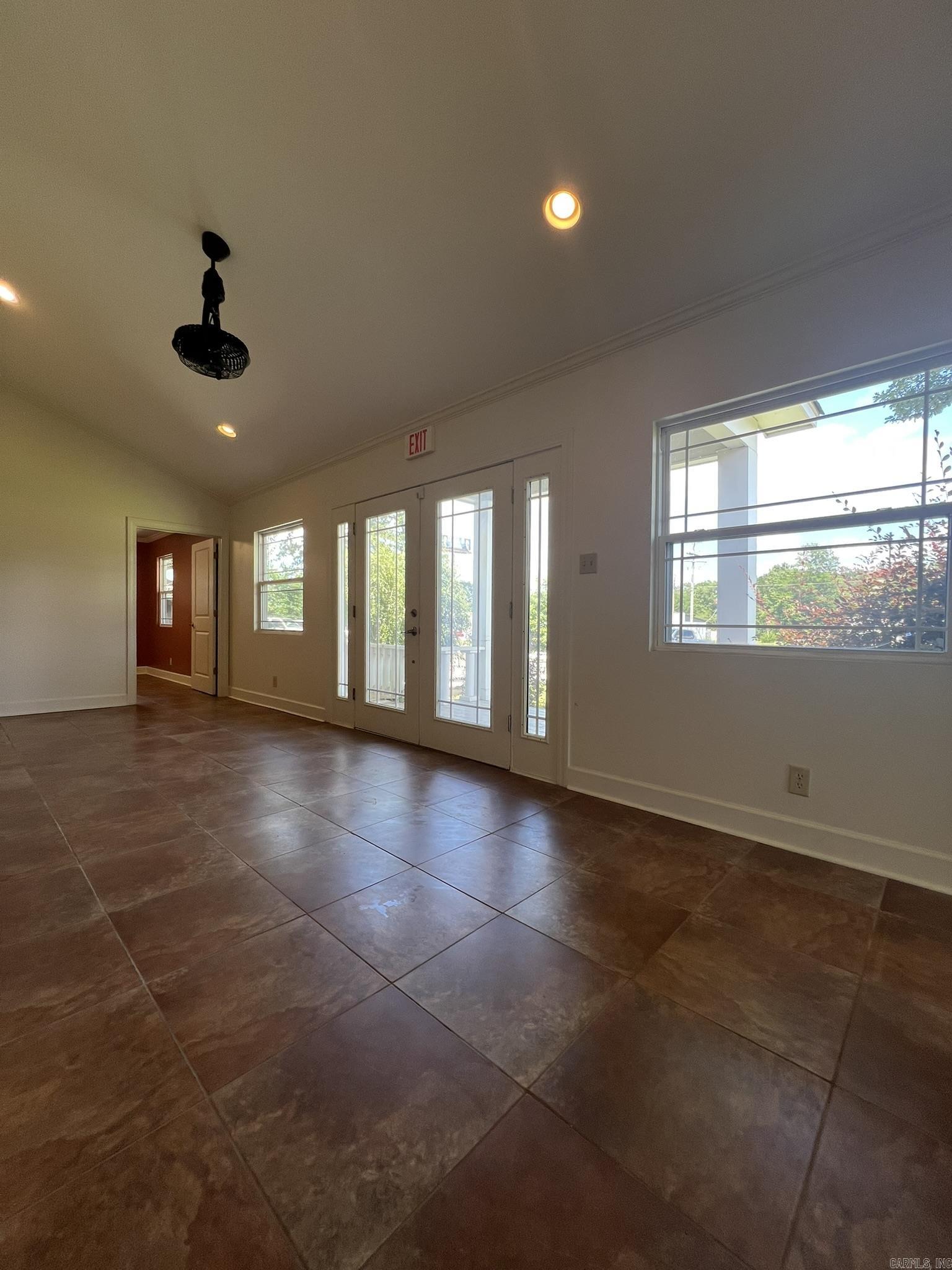 596 Hwy 365 Property Photo 11