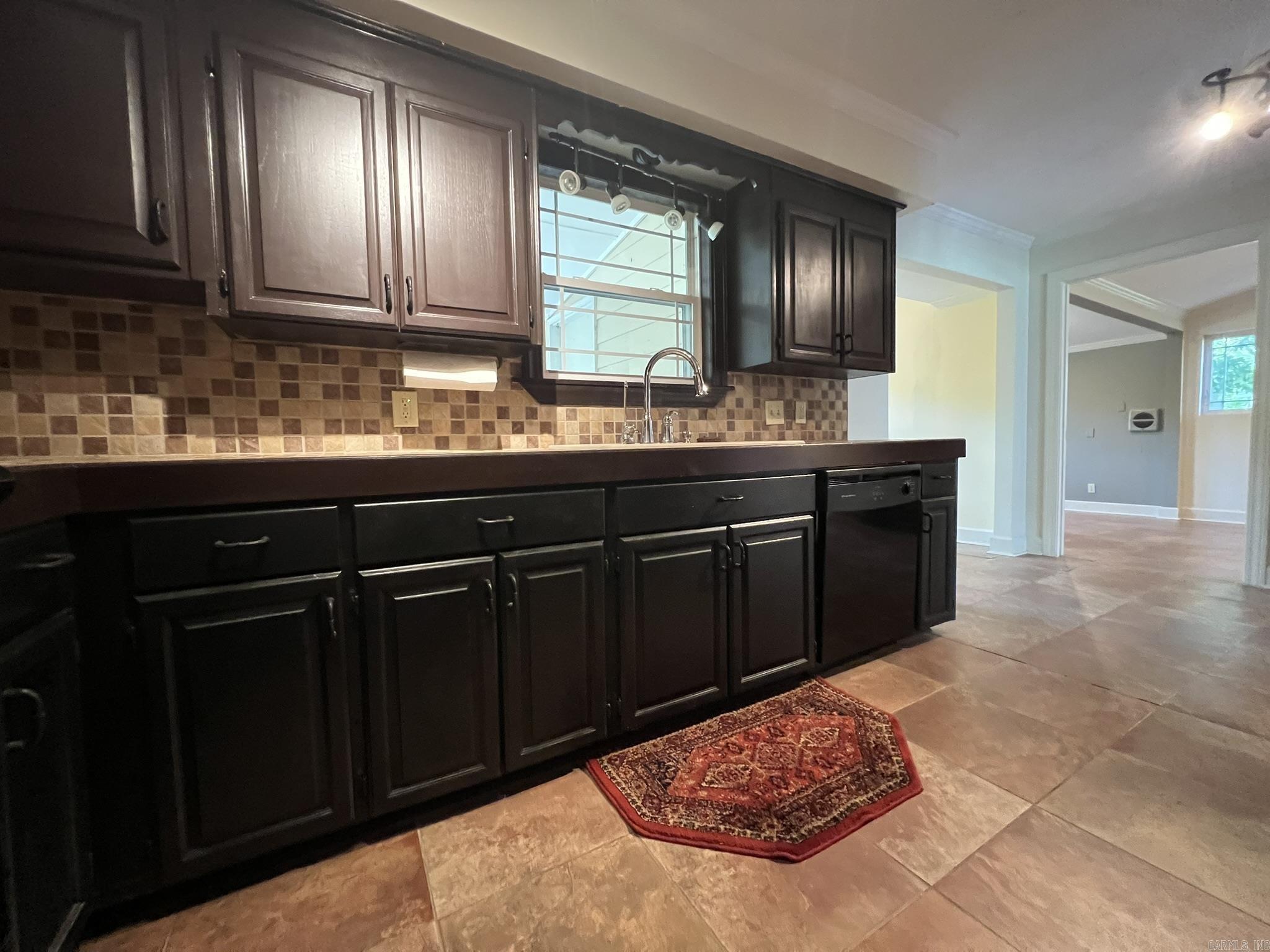 596 Hwy 365 Property Photo 13
