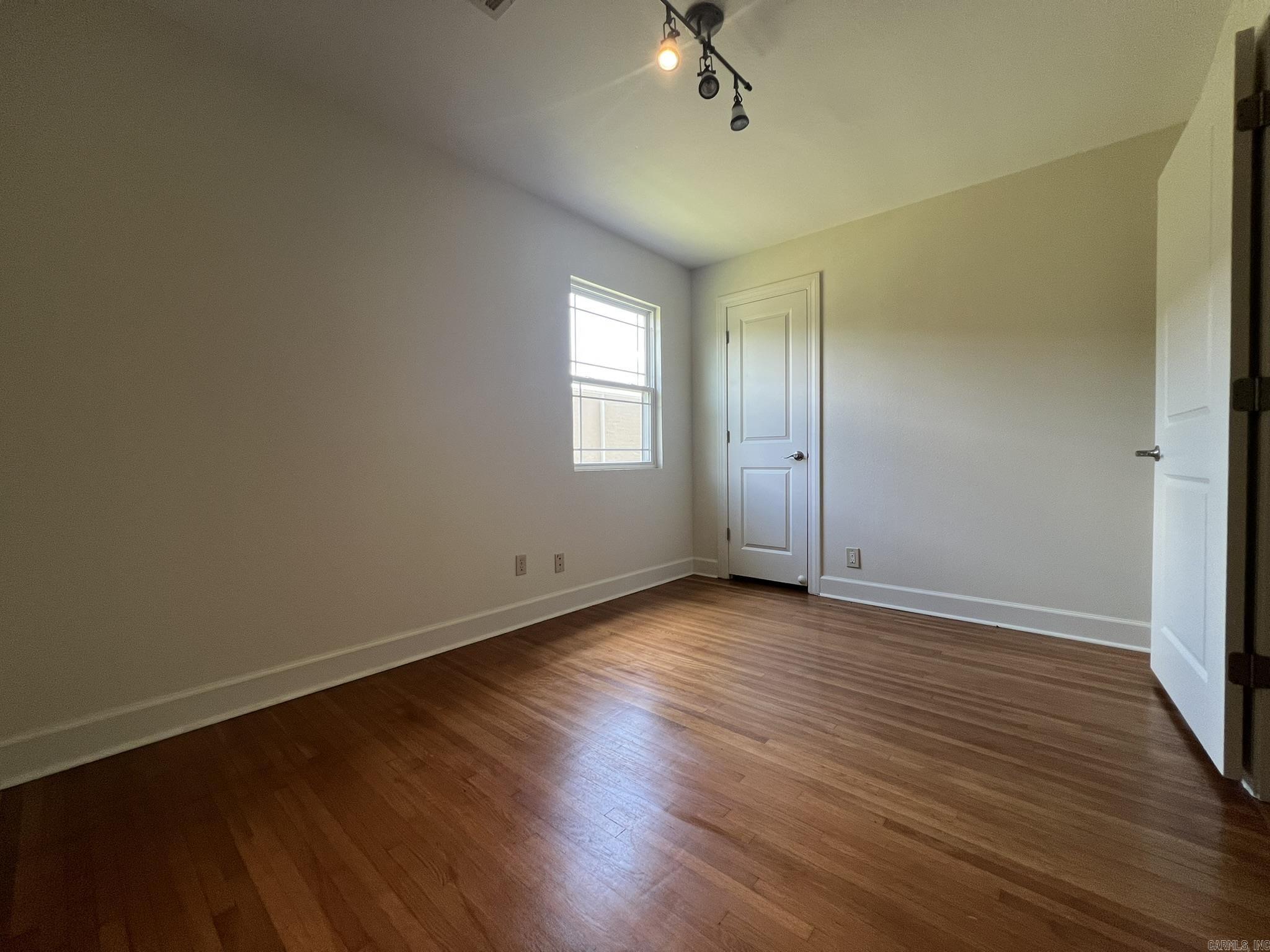 596 Hwy 365 Property Photo 32