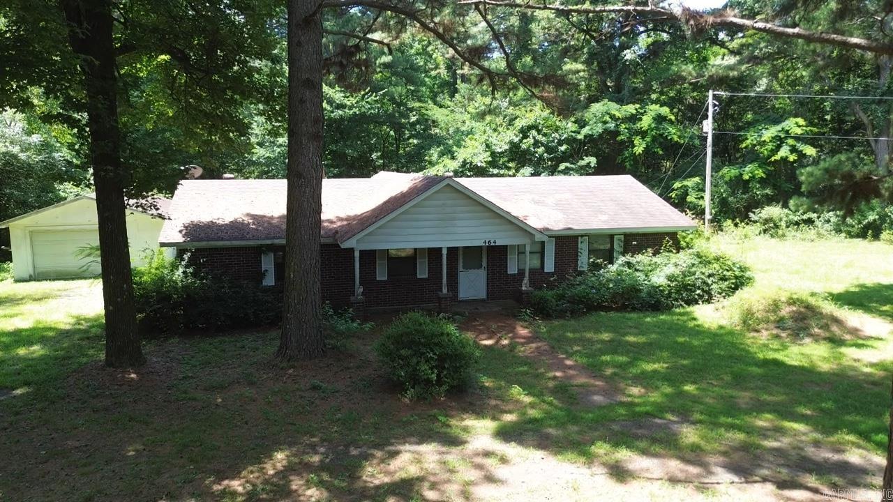 464 Hwy 286 E Property Photo 2