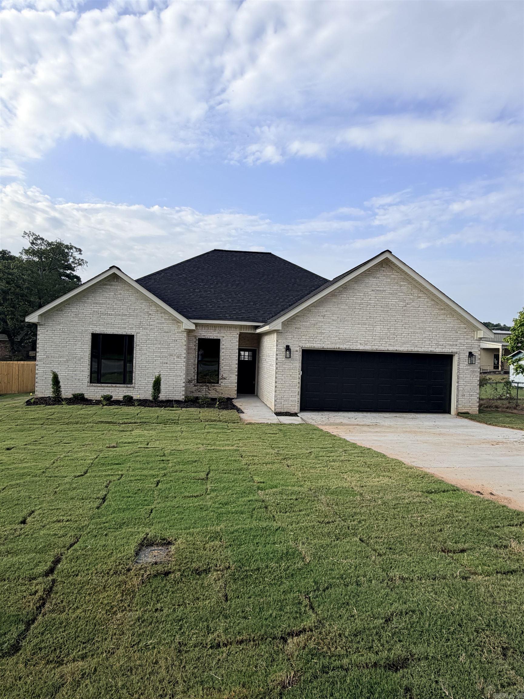 200 Turner Avenue Property Photo 1