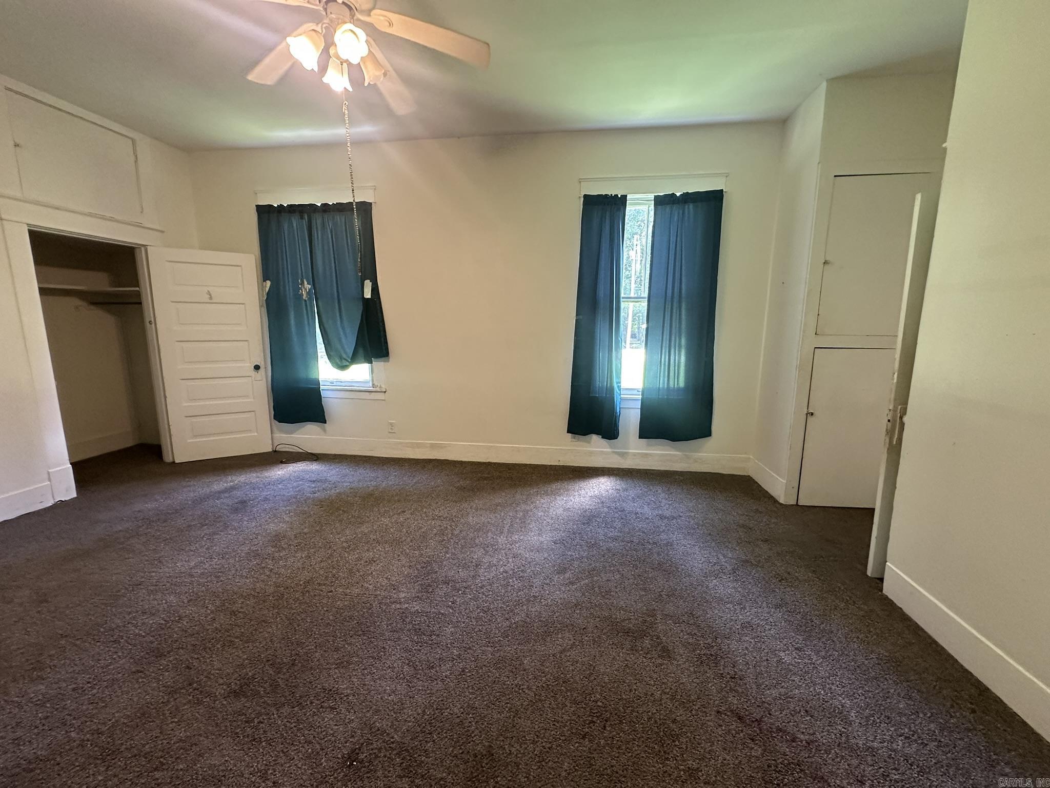 803 N Noble St Property Photo 7