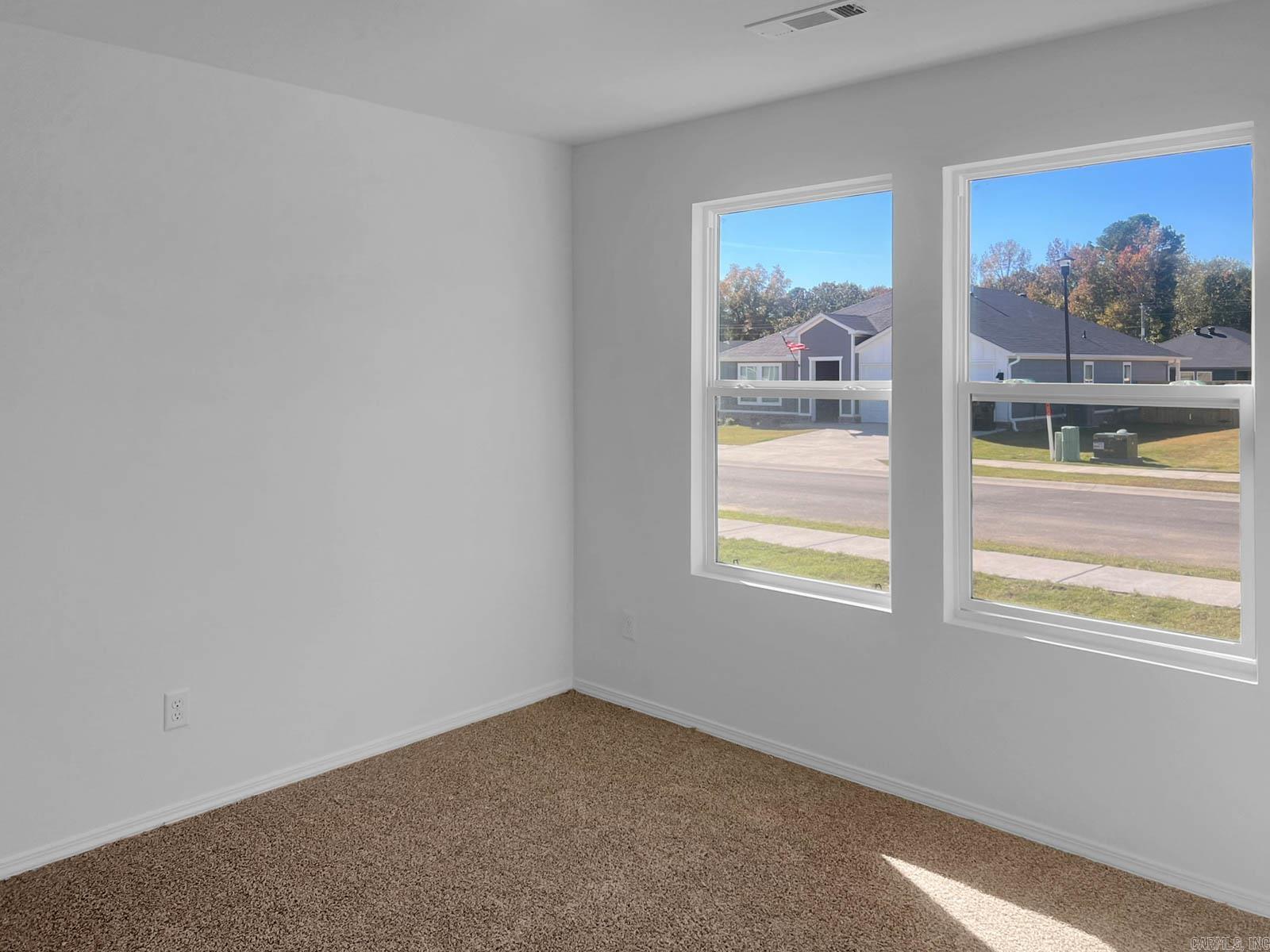 504 S Cherry Street Property Photo 9