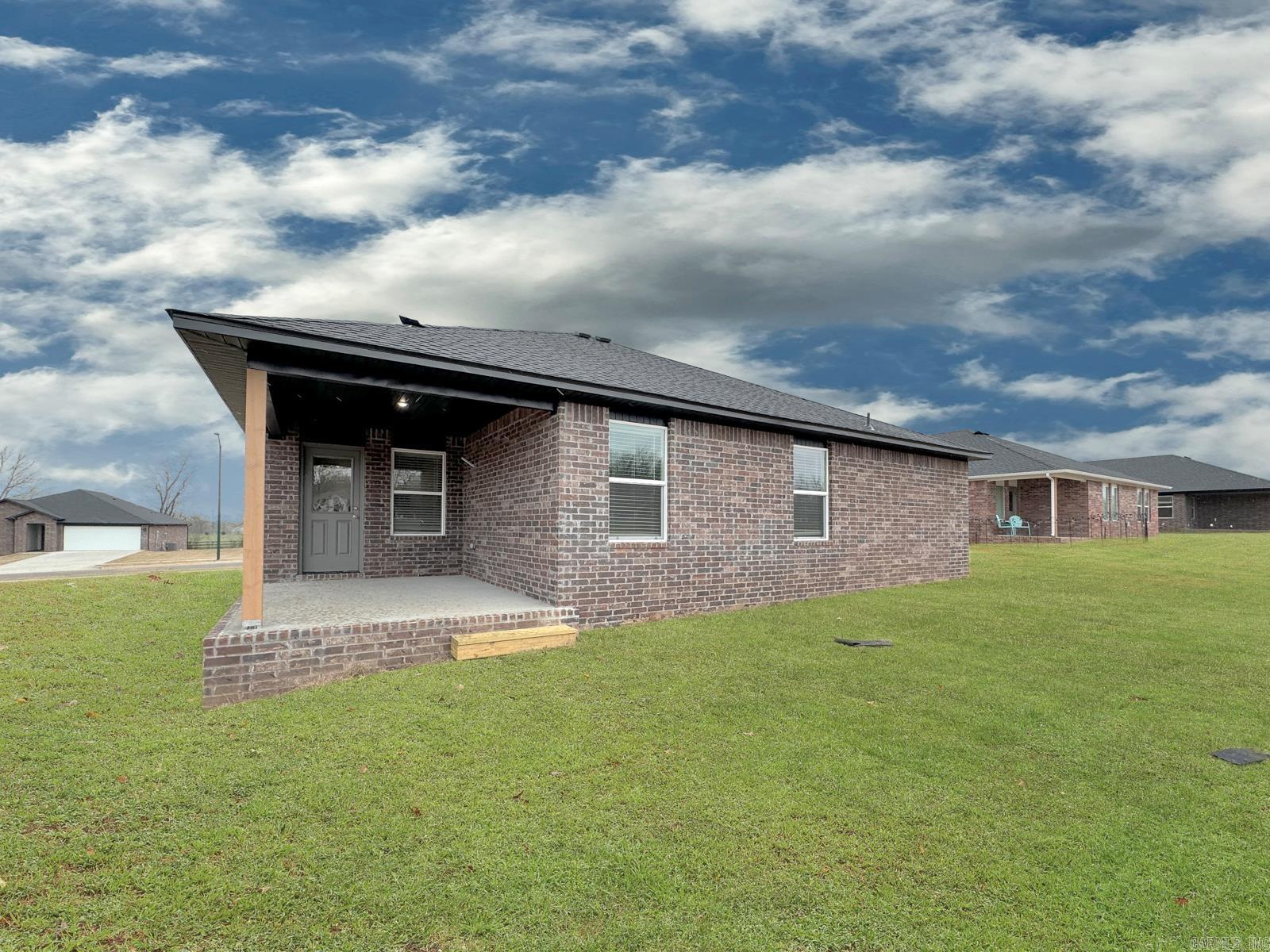 504 S Cherry Street Property Photo 14