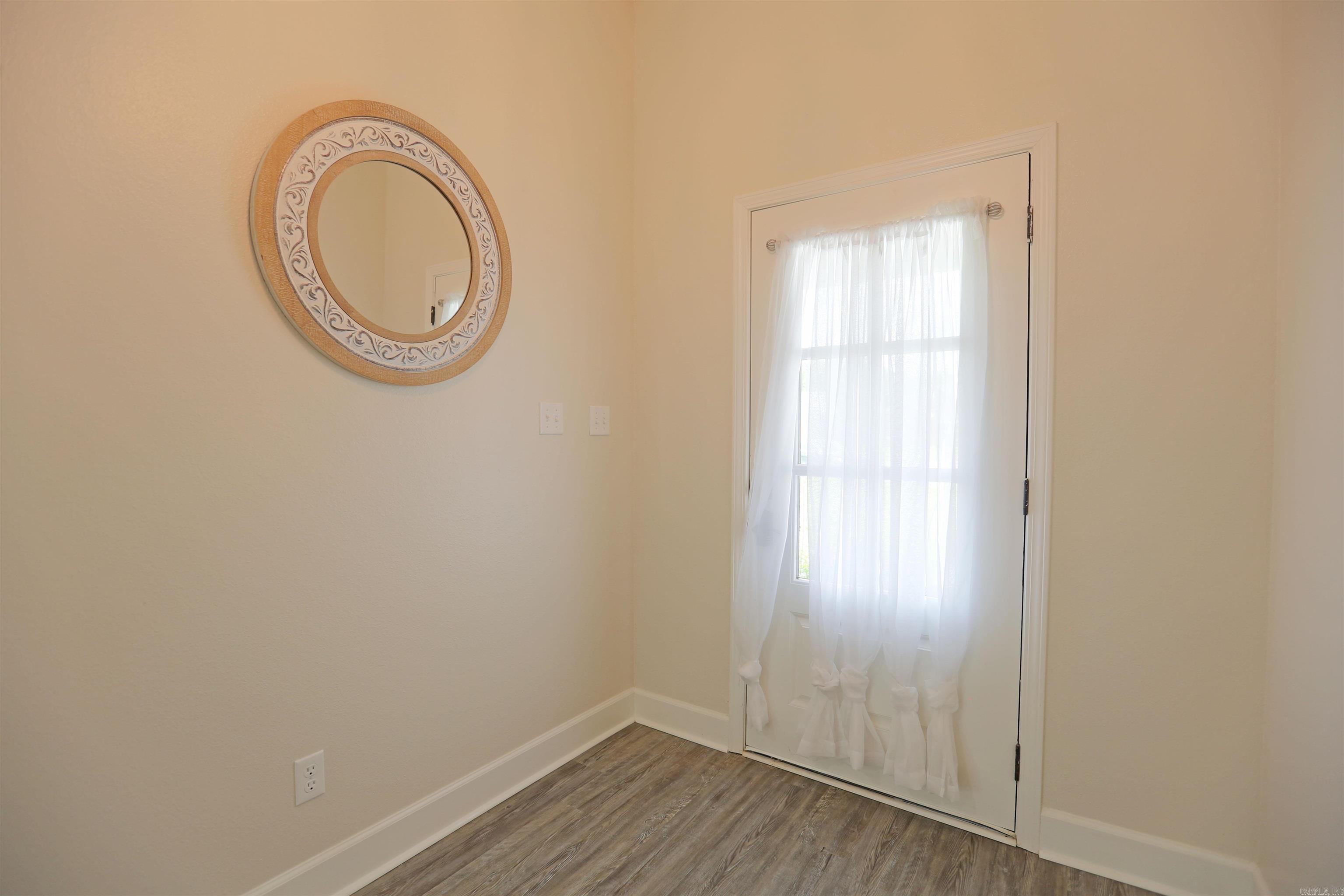 226 Shamsie Lane Property Photo 3