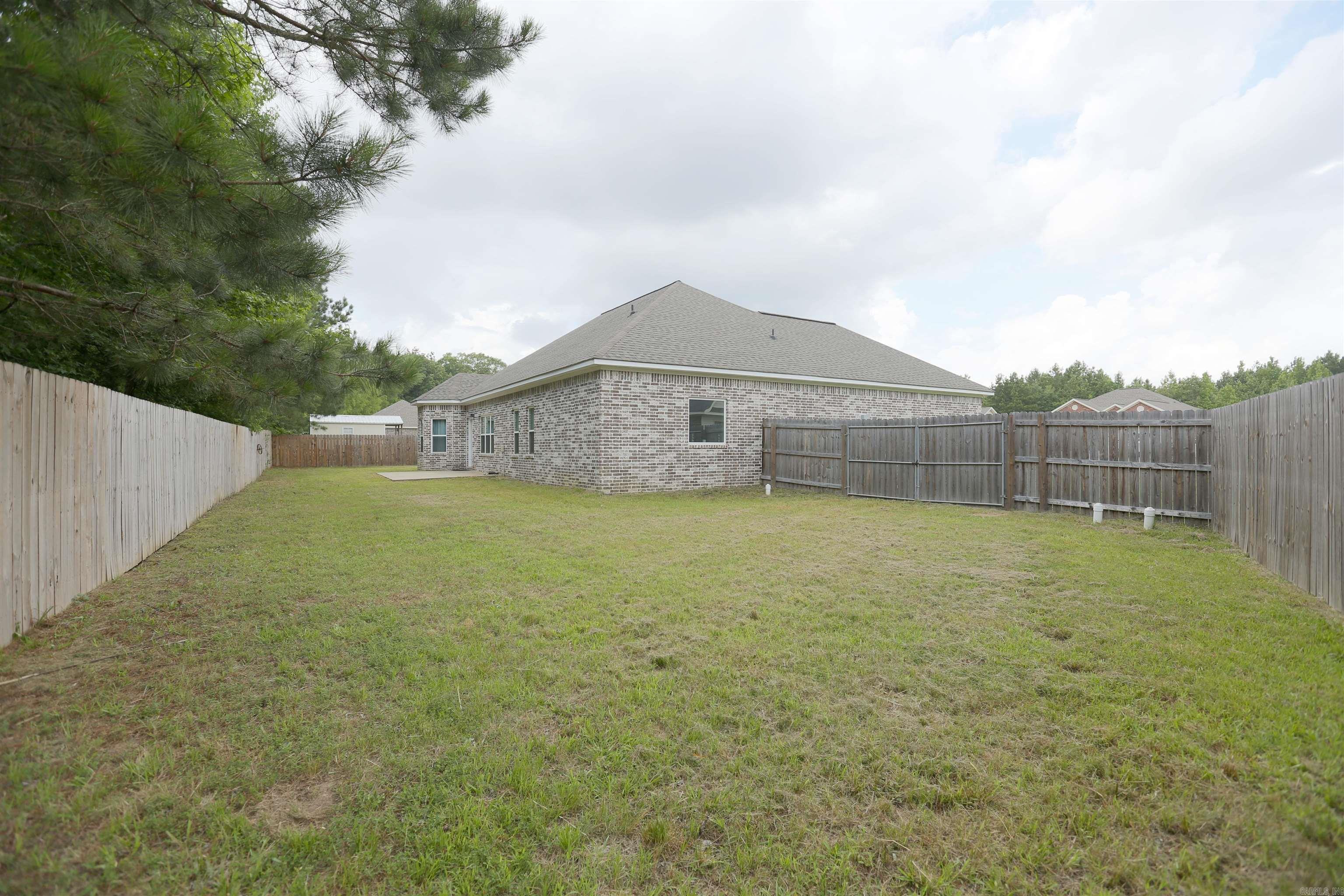 226 Shamsie Lane Property Photo 27