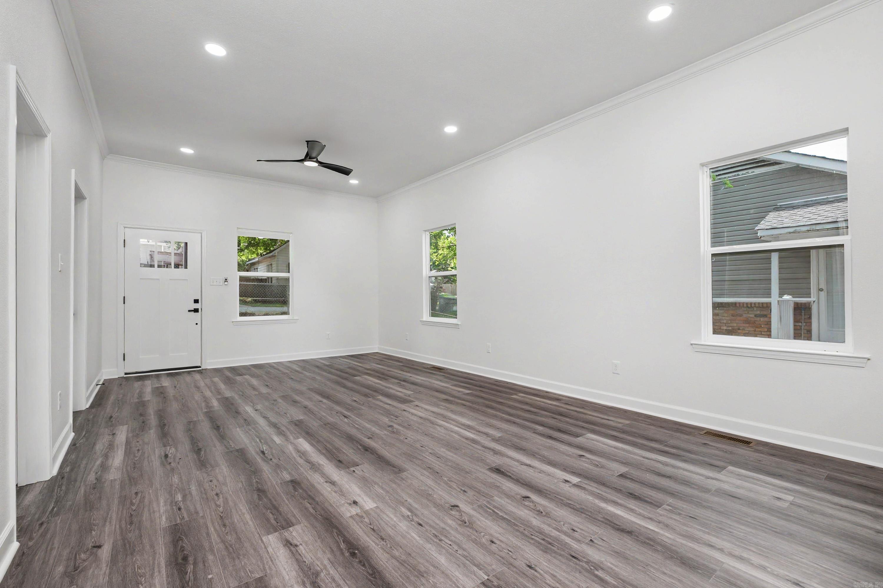 622 Denton Street Property Photo 5