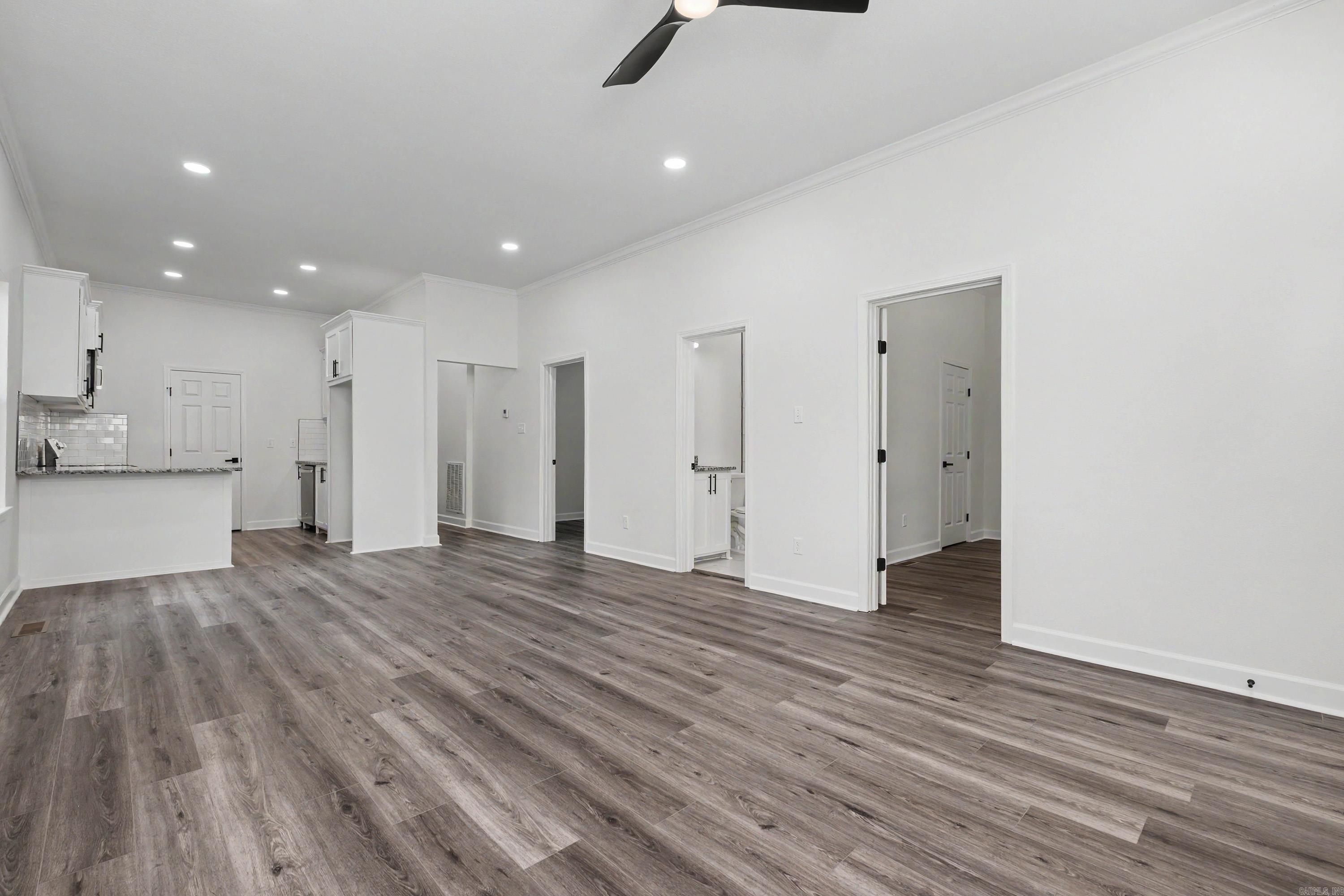 622 Denton Street Property Photo 7