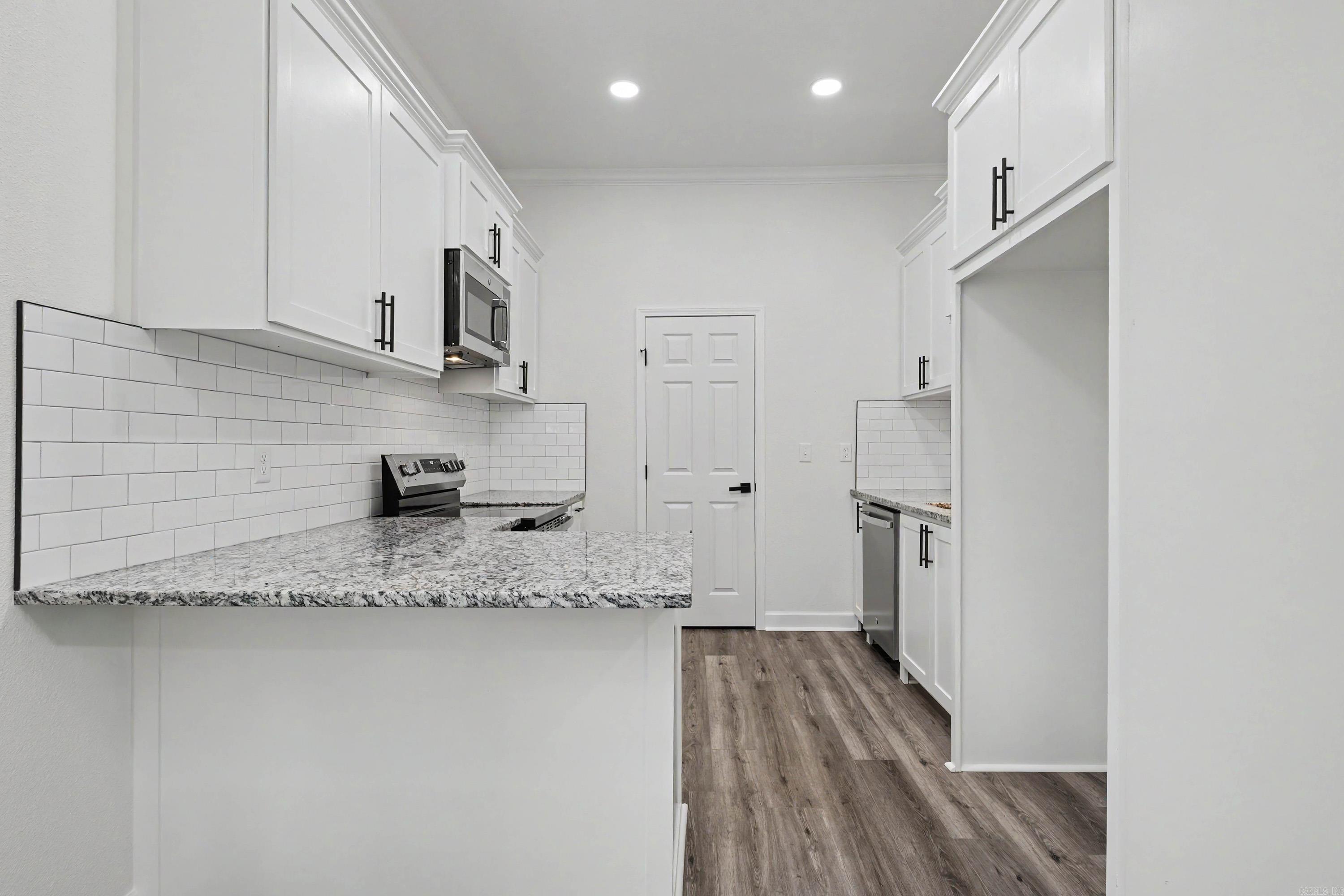 622 Denton Street Property Photo 8