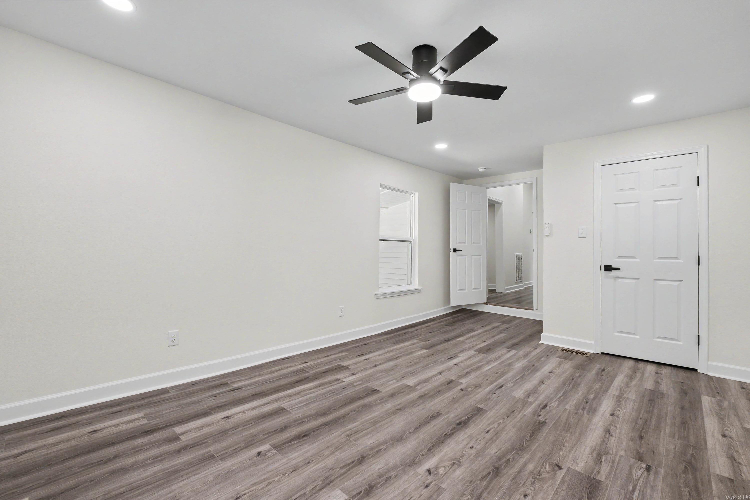 622 Denton Street Property Photo 15
