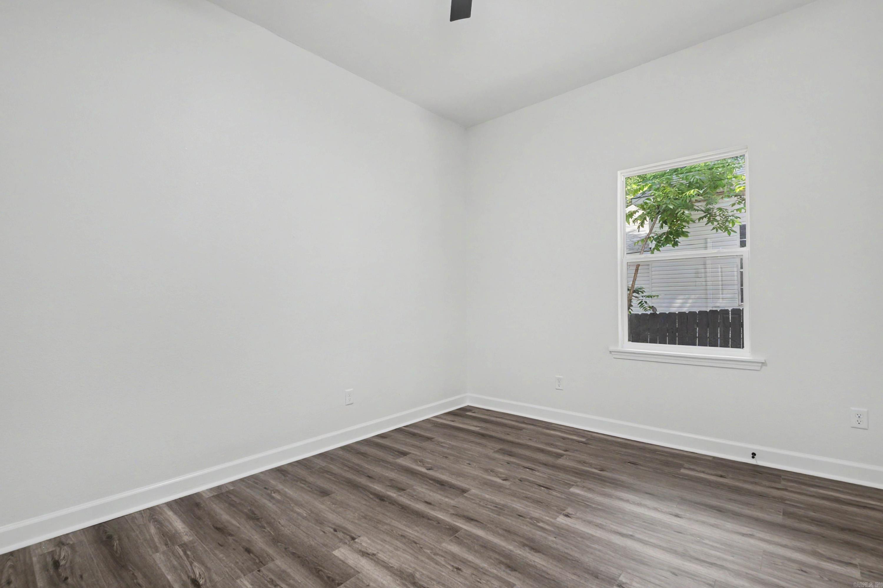 622 Denton Street Property Photo 24